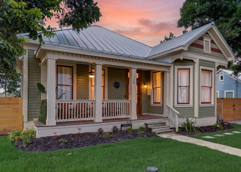 Downtown Cottage