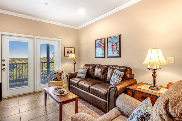 Waterfront condo with a pool, central AC, washer/dryer - snowbirds welcome