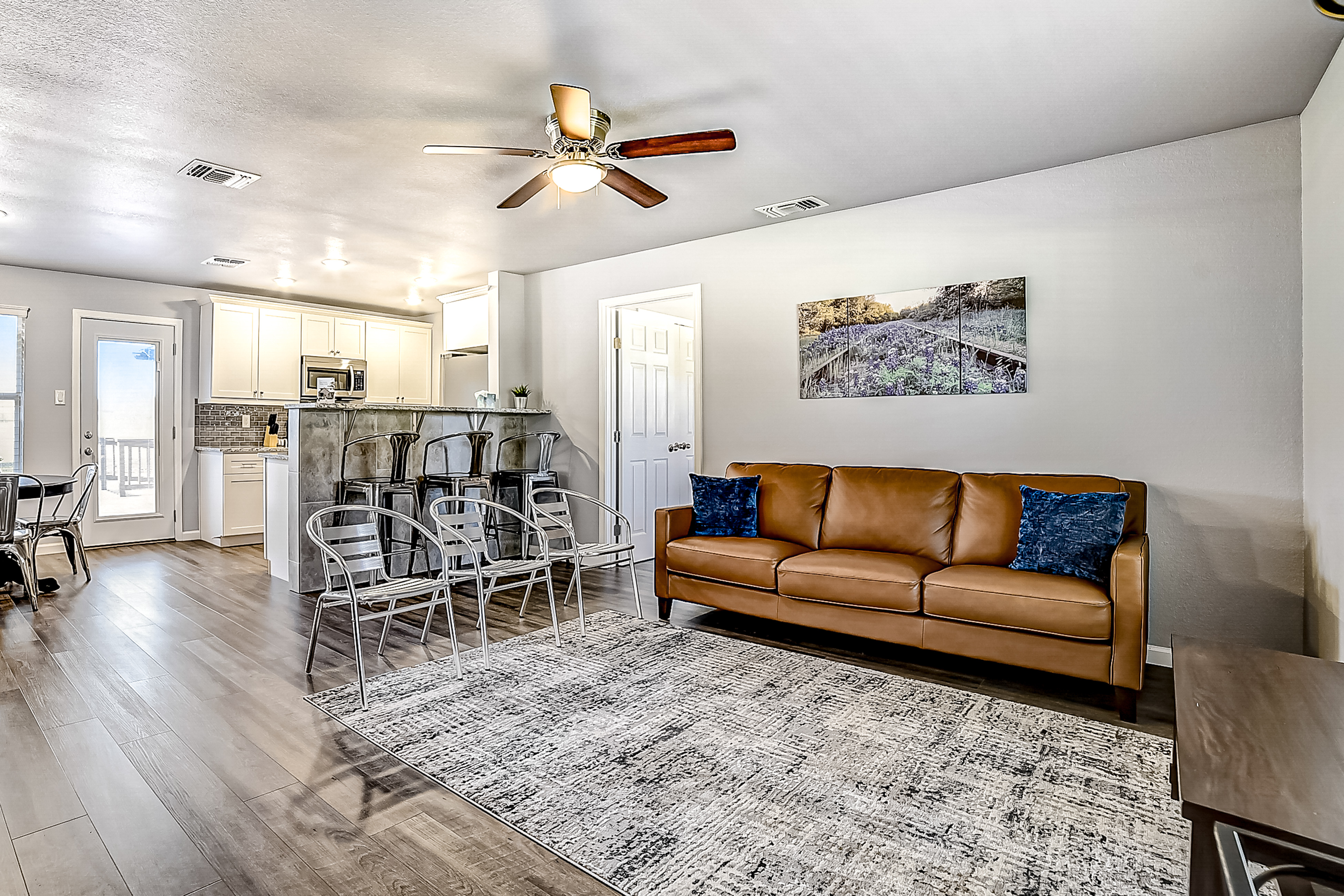 Fully updated home with deck, gorgeous views, about 30 minutes from downtown