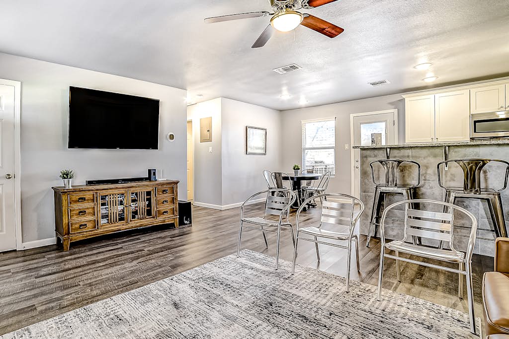 Fully updated home with deck, gorgeous views, about 30 minutes from downtown