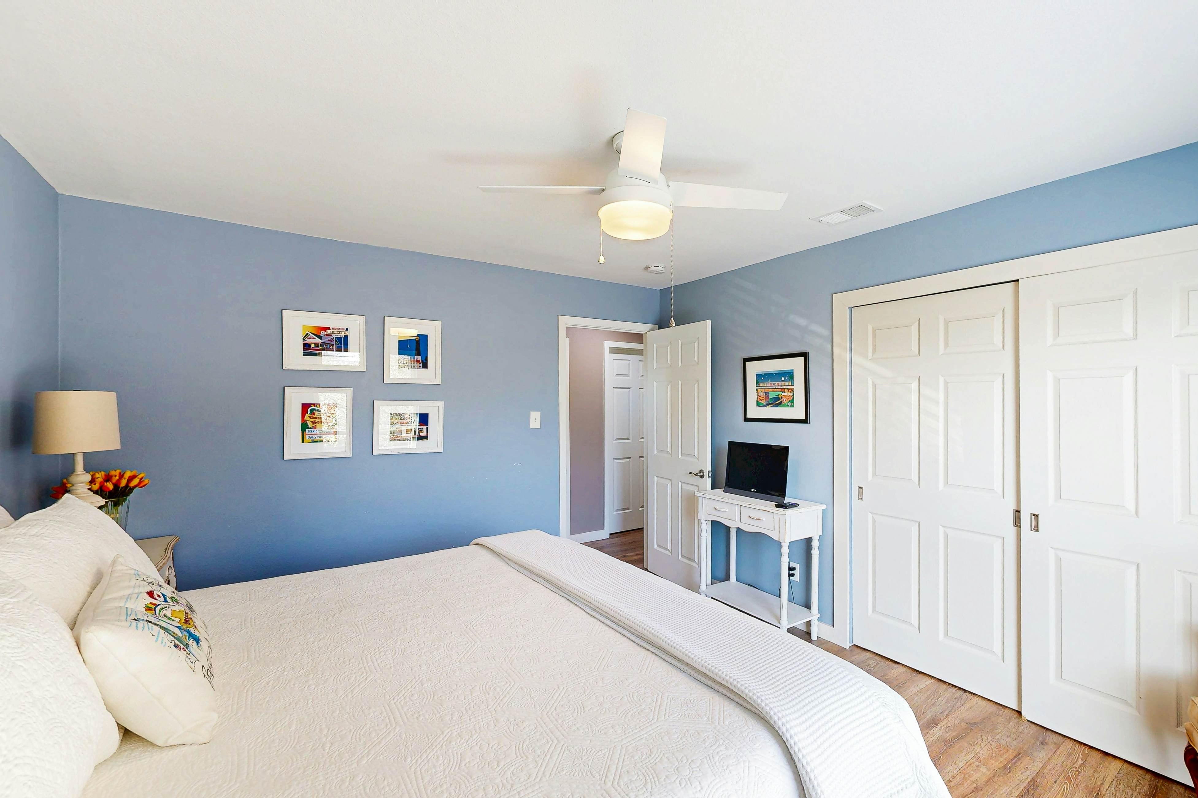 Three King Beds, Private Pool And Dog Friendly