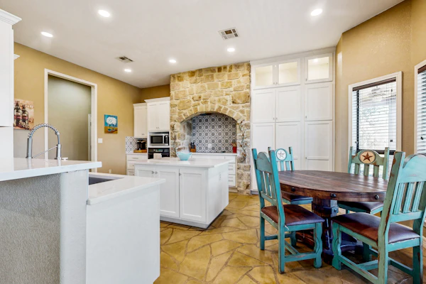 Riverfront home on Lake Seguin with dock, kayaks, beautiful views & air hockey