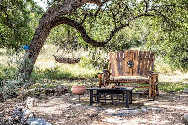 The Century Oak: 3-Unit Estate next to Remi's Ridge & Hayes Hollow