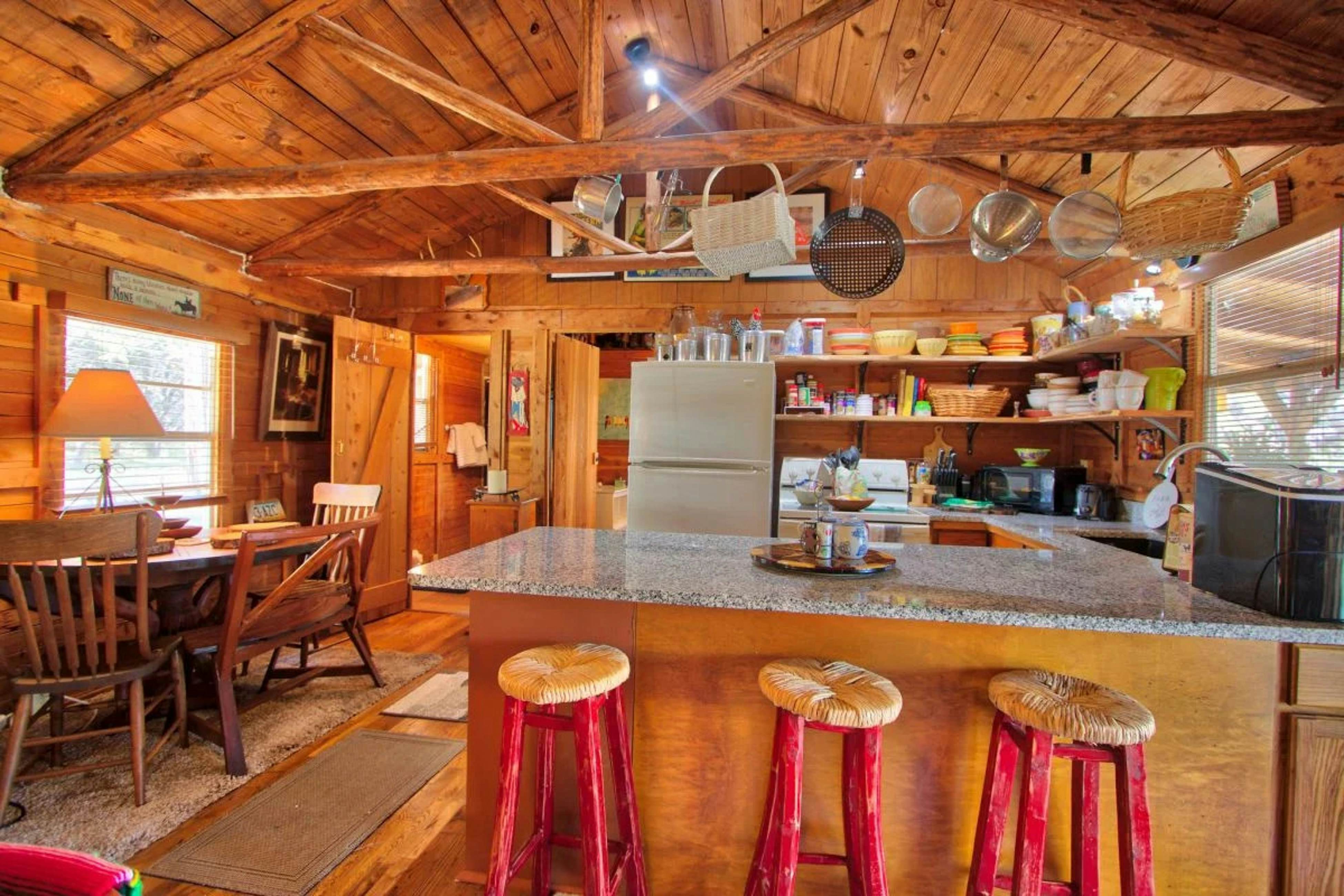 Frontier Ranch Retreat & Cabin