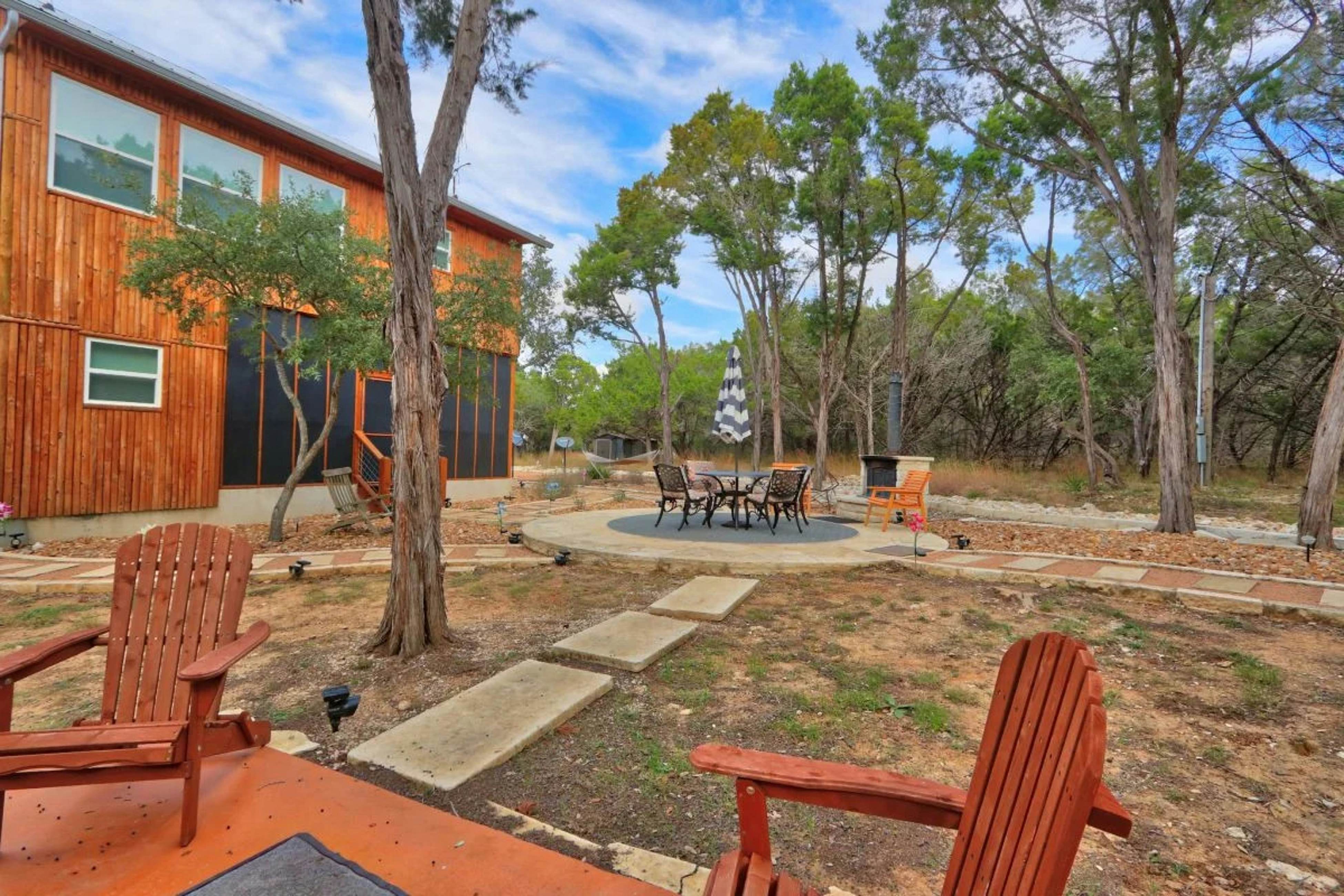 Frontier Ranch Retreat & Cabin