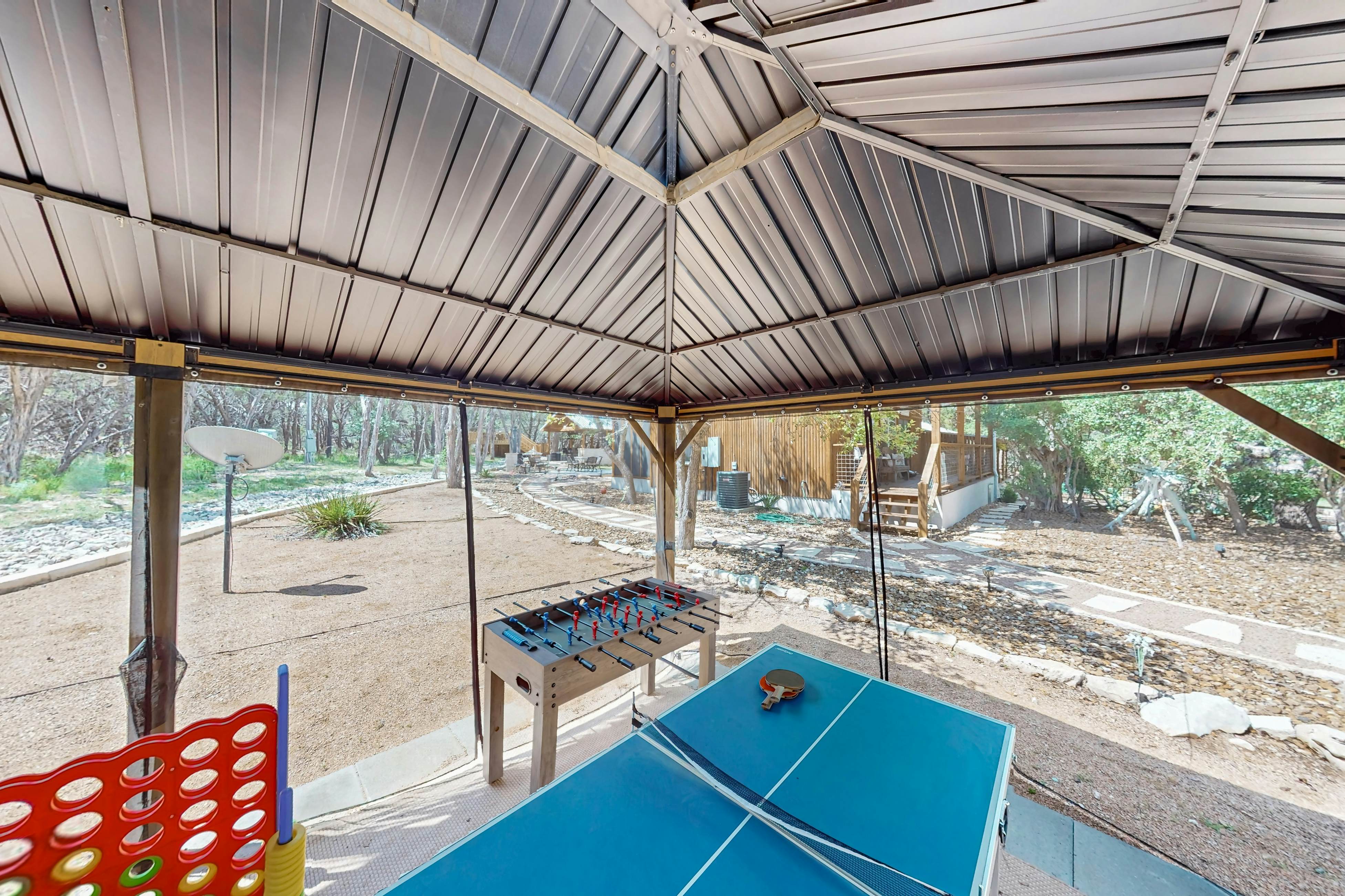 Frontier Ranch Retreat & Cabin