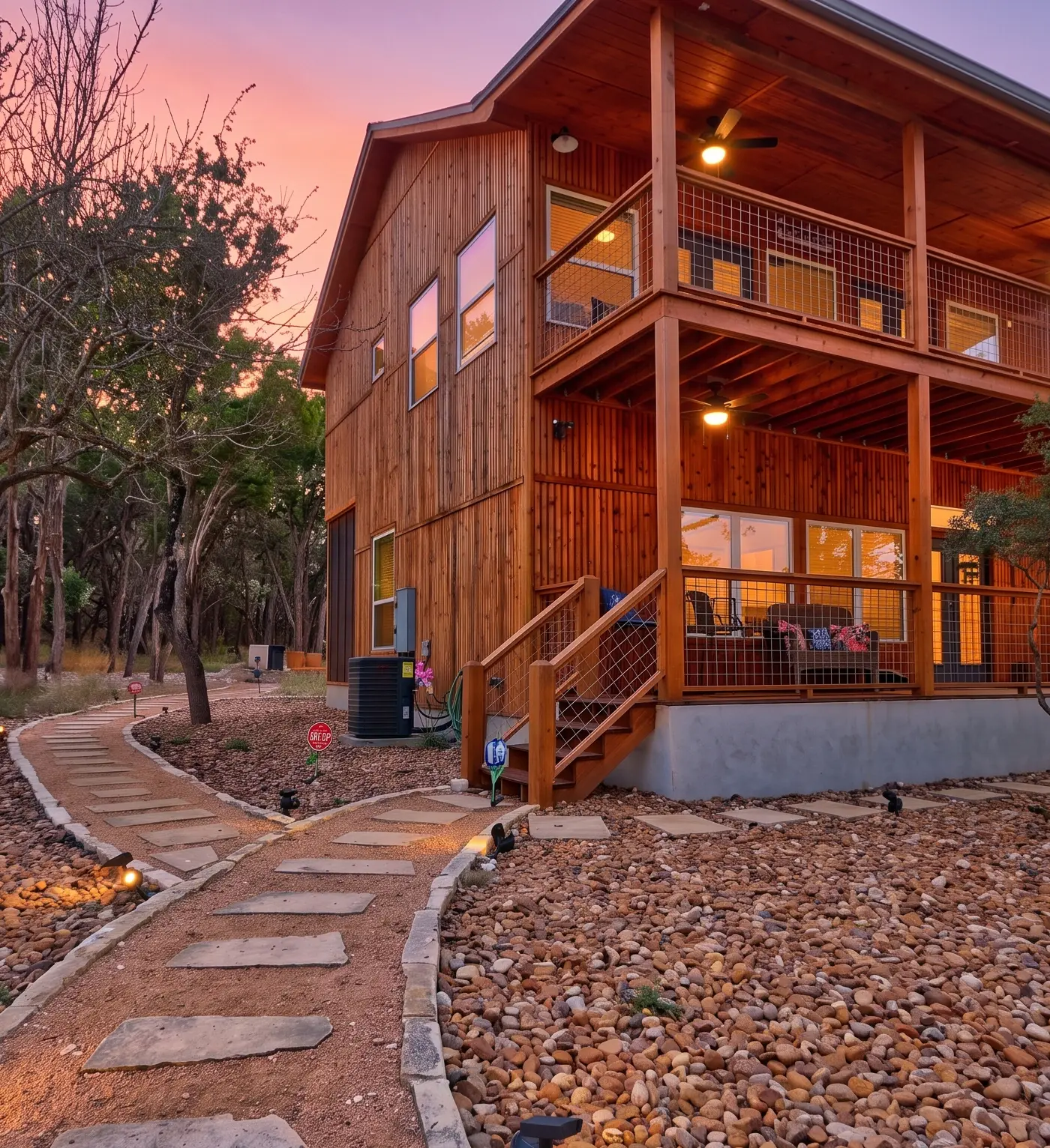 Frontier Ranch Retreat & Cabin