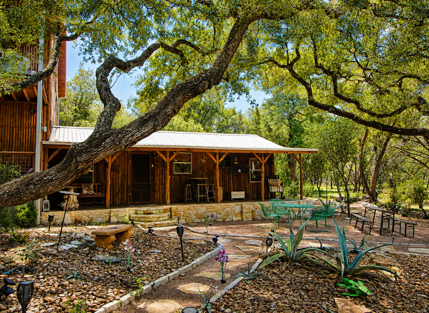 Frontier Ranch Retreat & Cabin