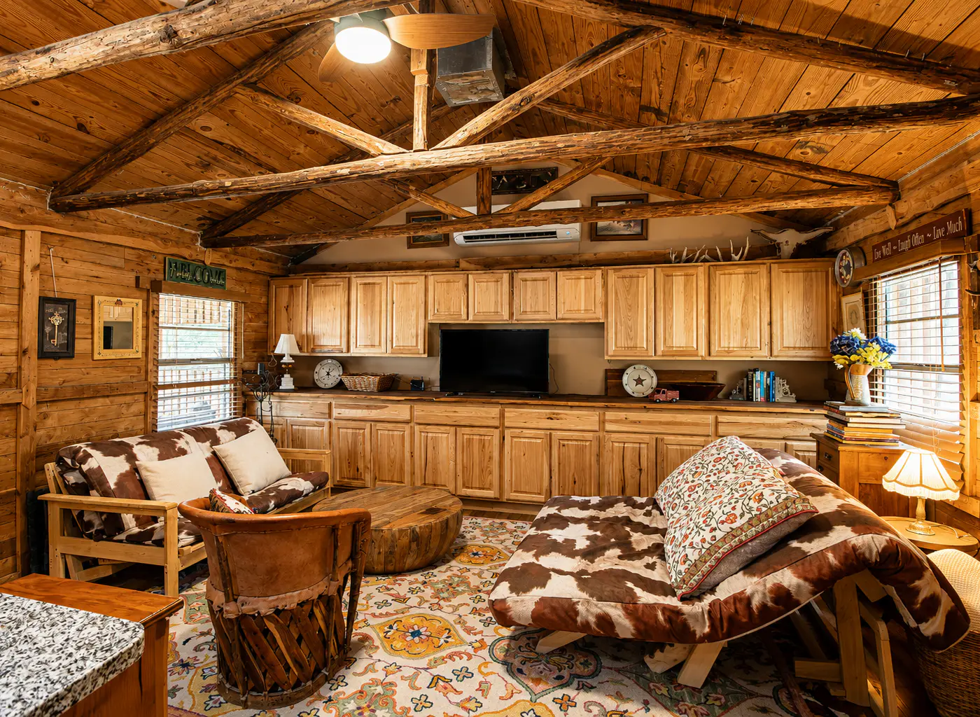 Frontier Ranch Retreat & Cabin