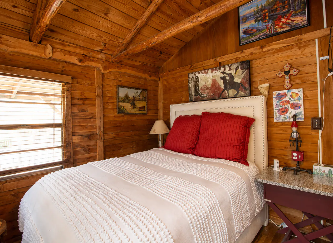 Frontier Ranch Retreat & Cabin