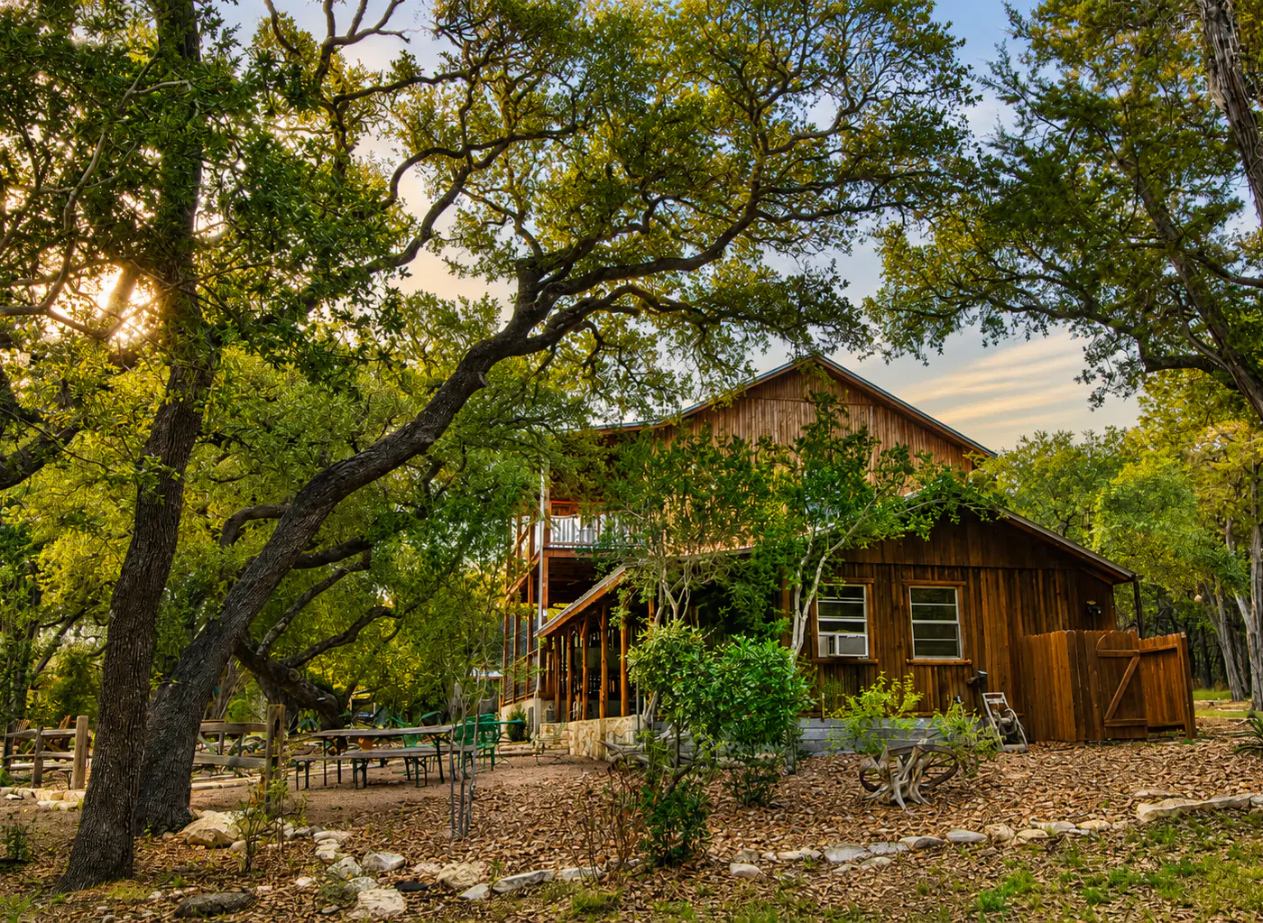 Frontier Ranch Retreat & Cabin