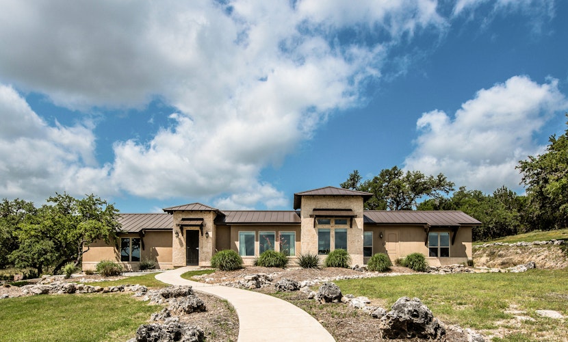 The All-Suite Century Oak House - Steps to Remi's Ridge & Hayes Hollow
