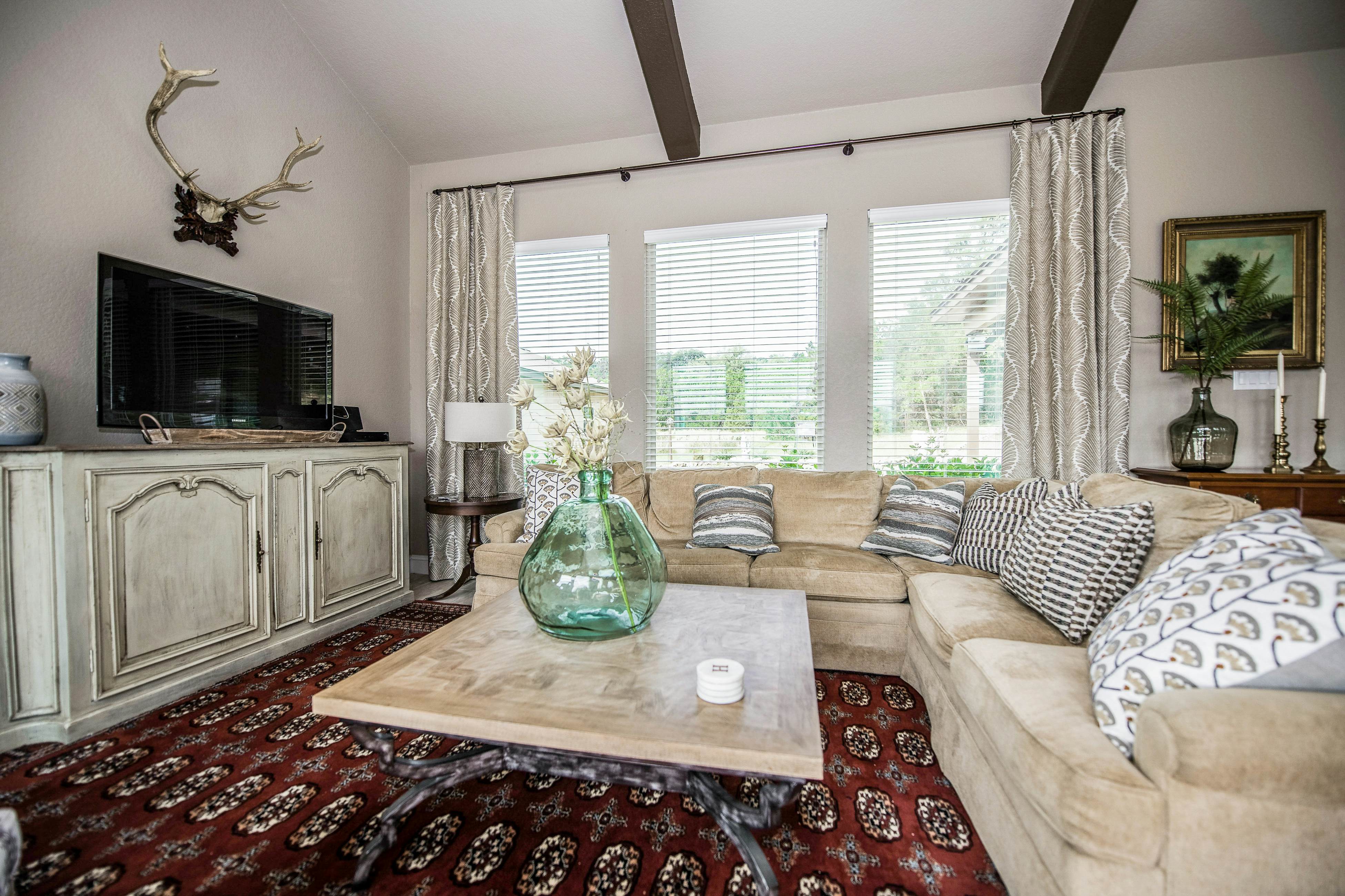 Century Oak House - Main