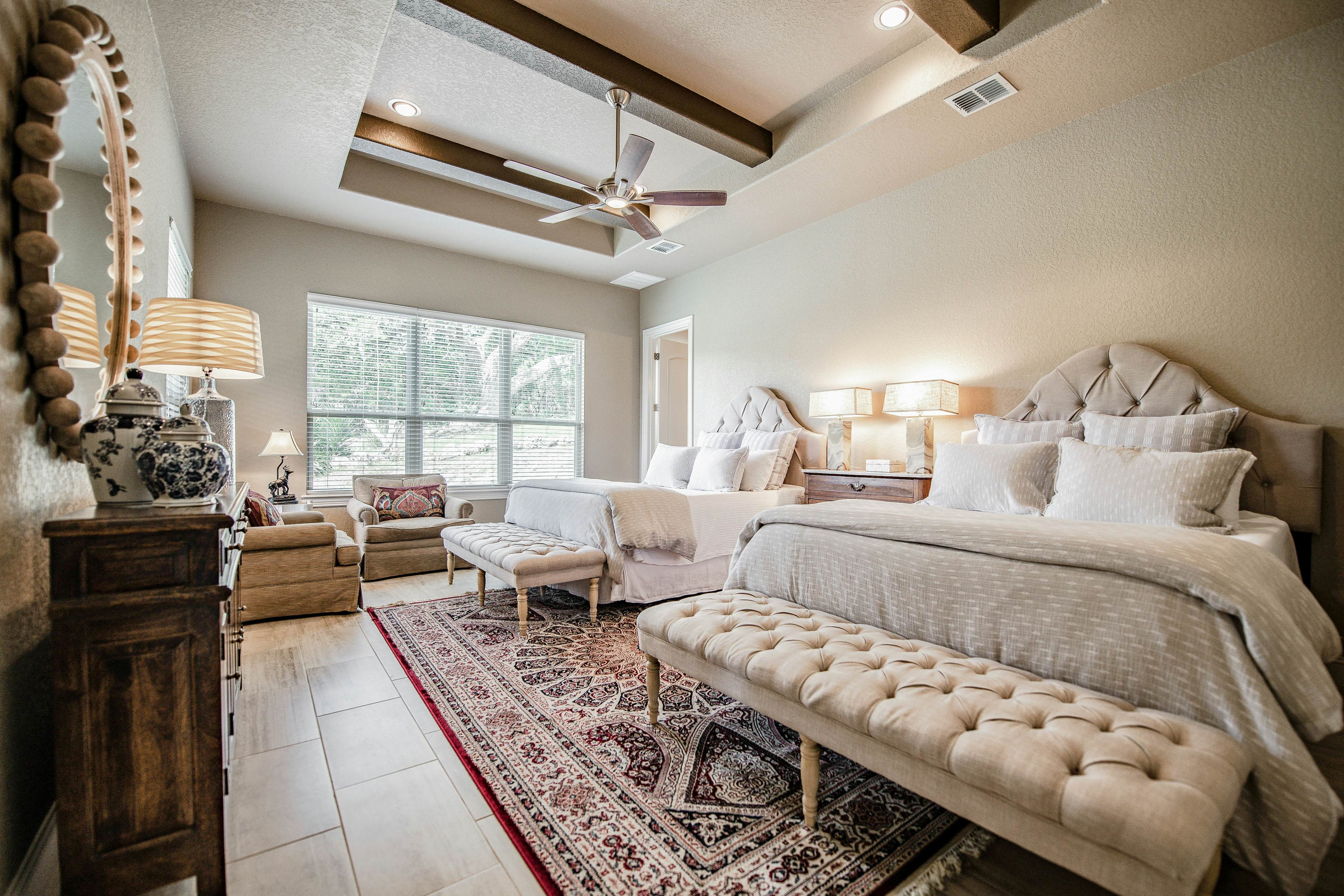 Century Oak House - Main