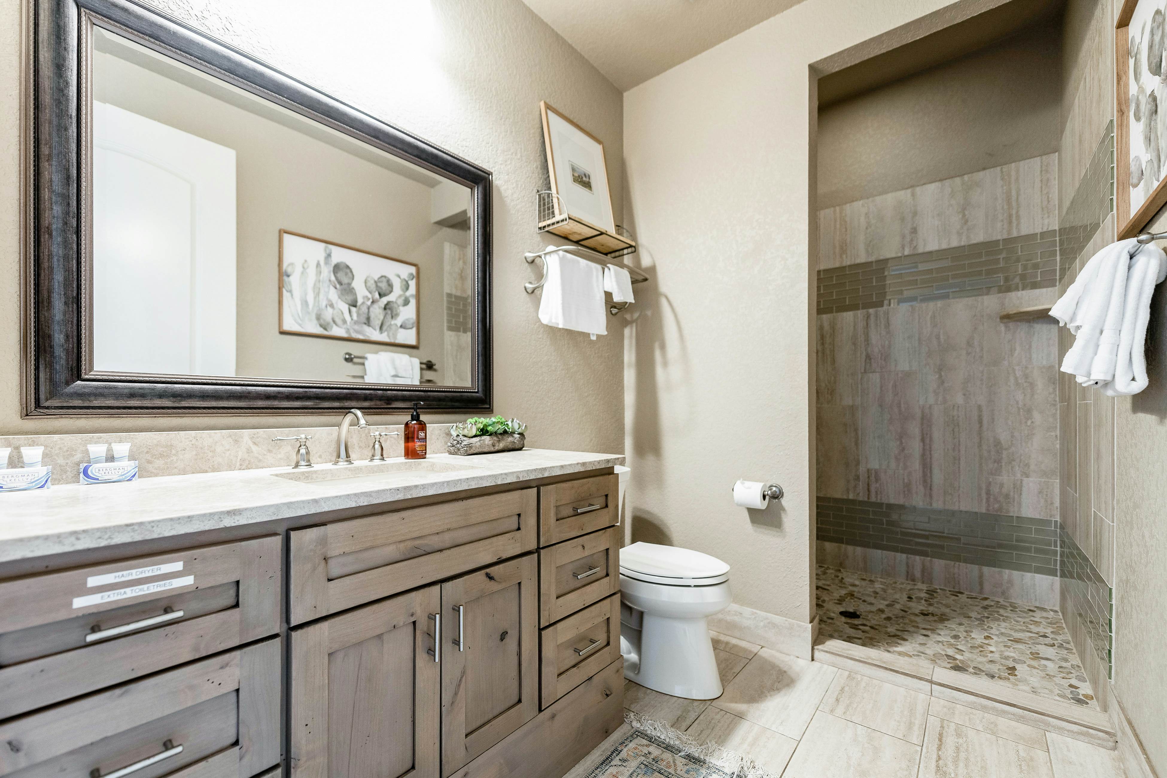 Century Oak House - Main