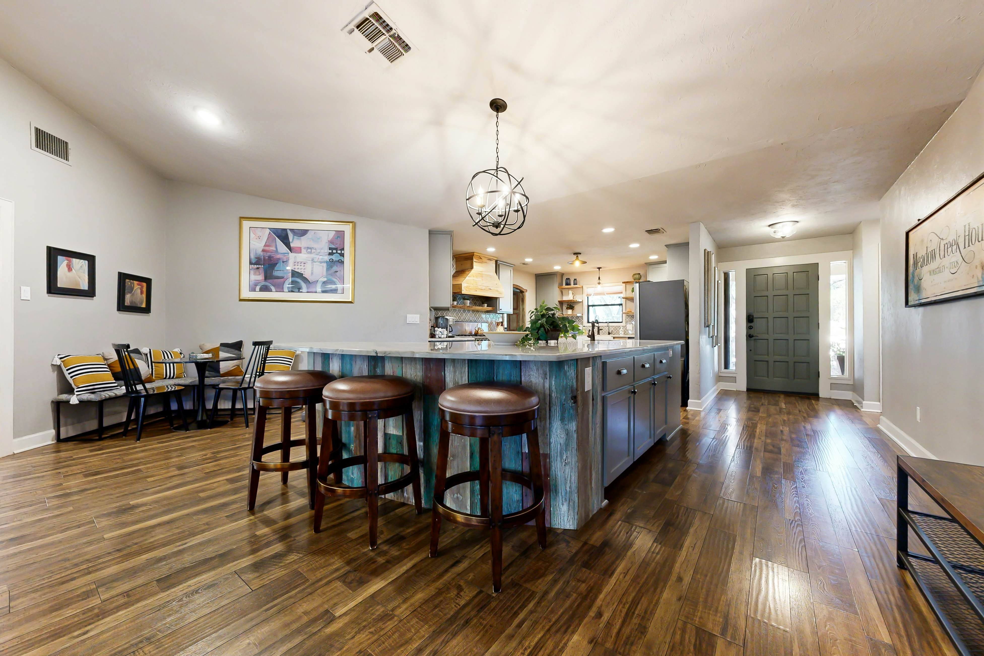 Meadow Creek House and Cottage