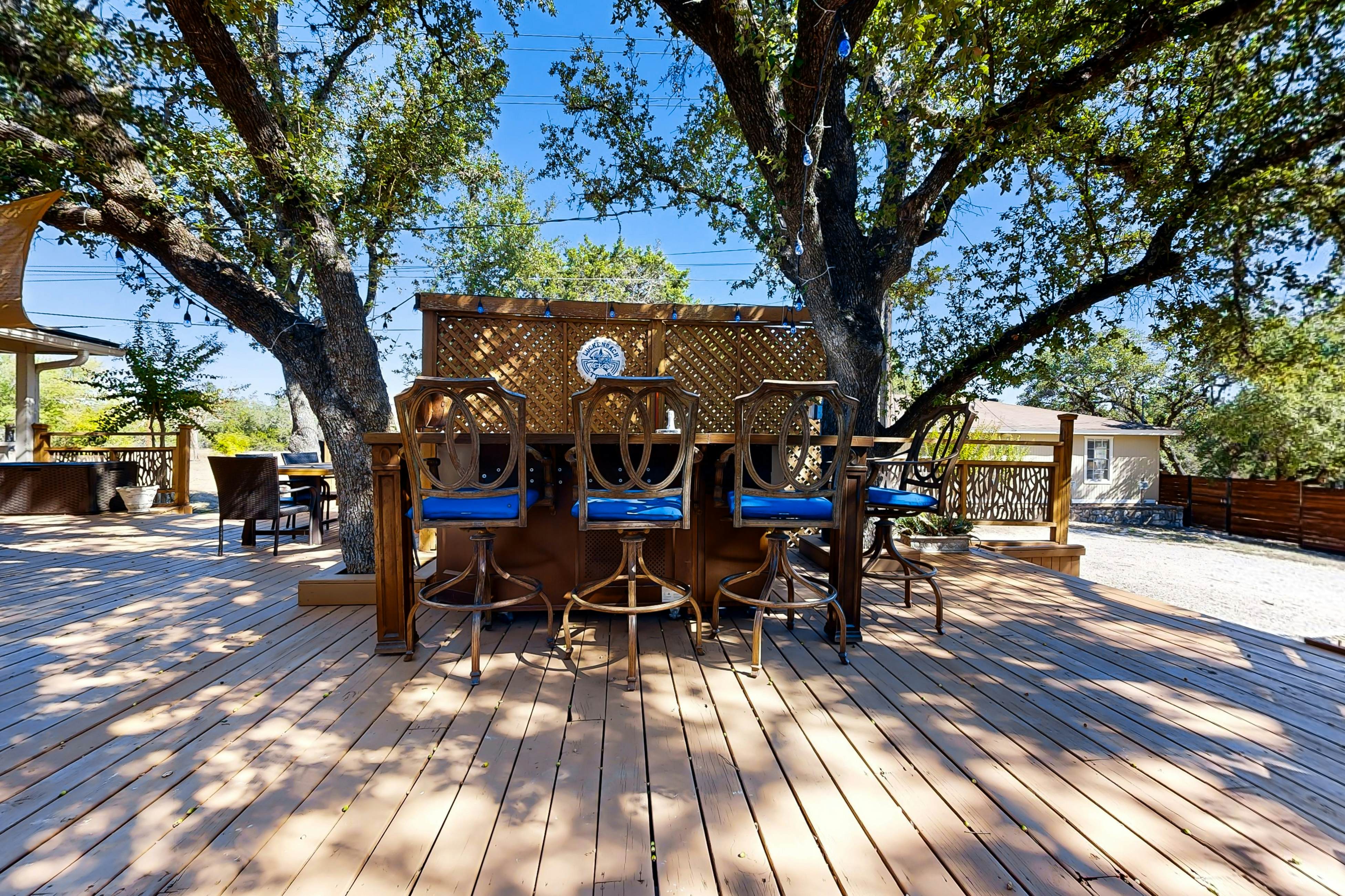 Meadow Creek House and Cottage