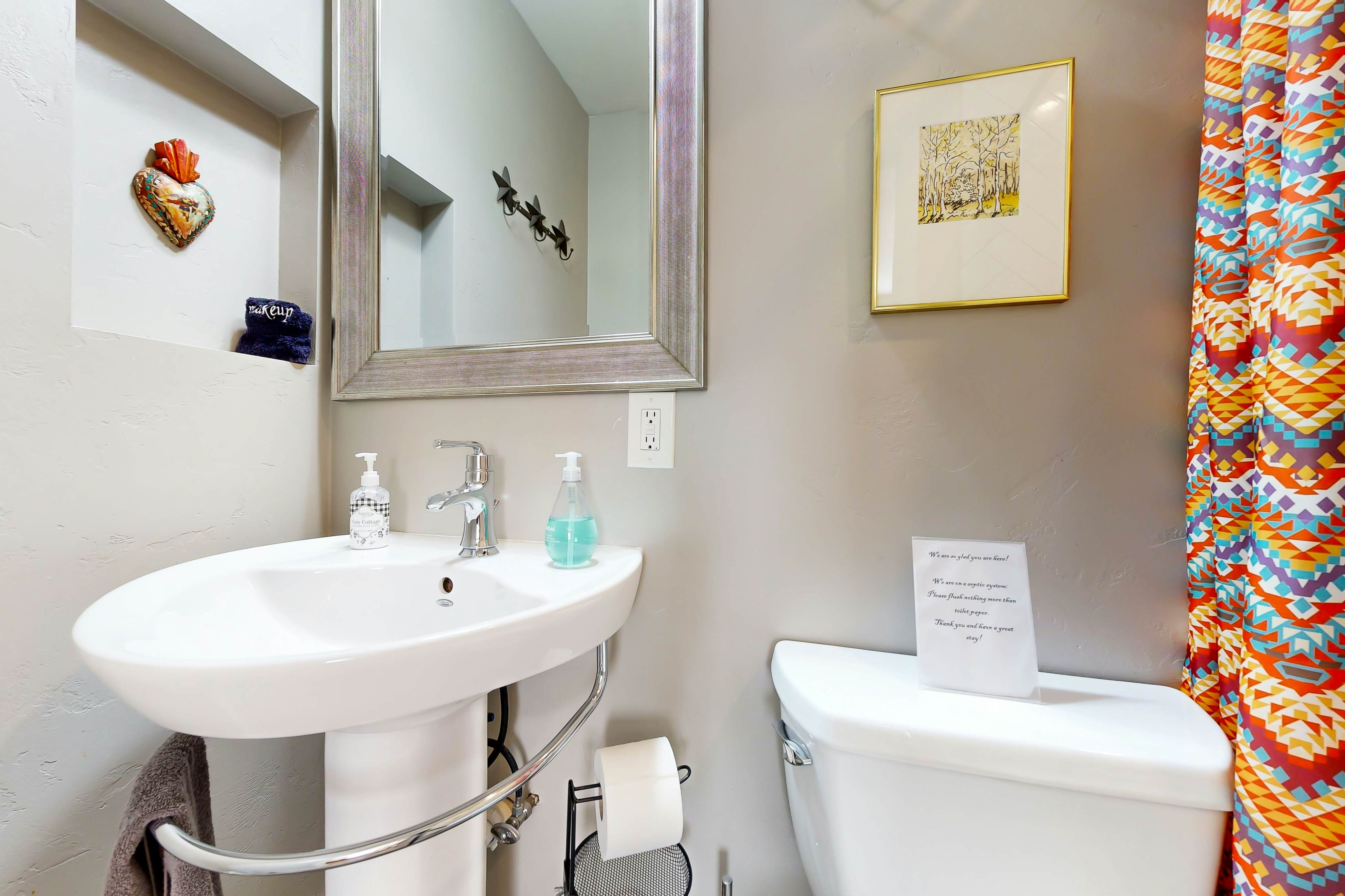 Meadow Creek House and Cottage