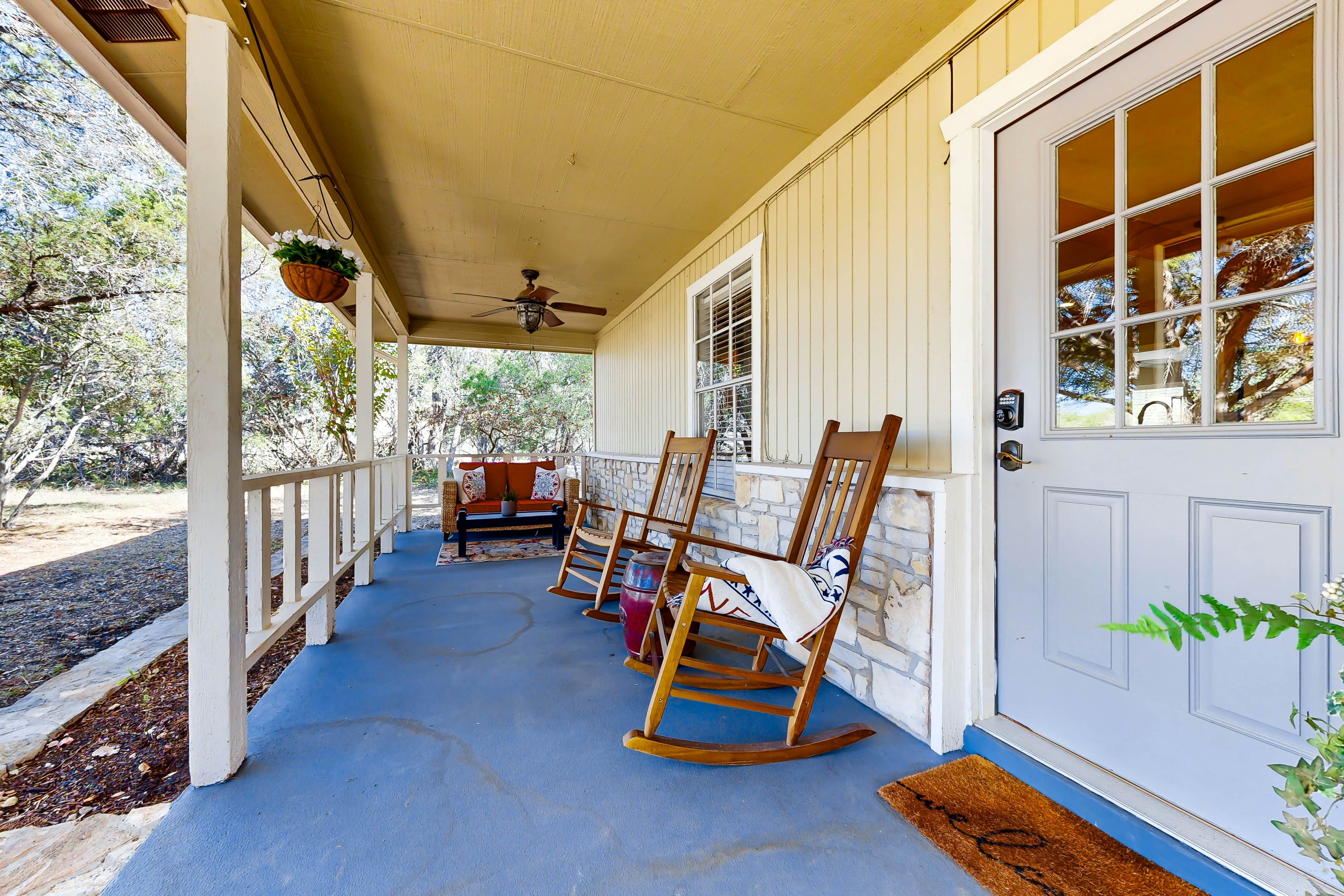 Meadow Creek House and Cottage