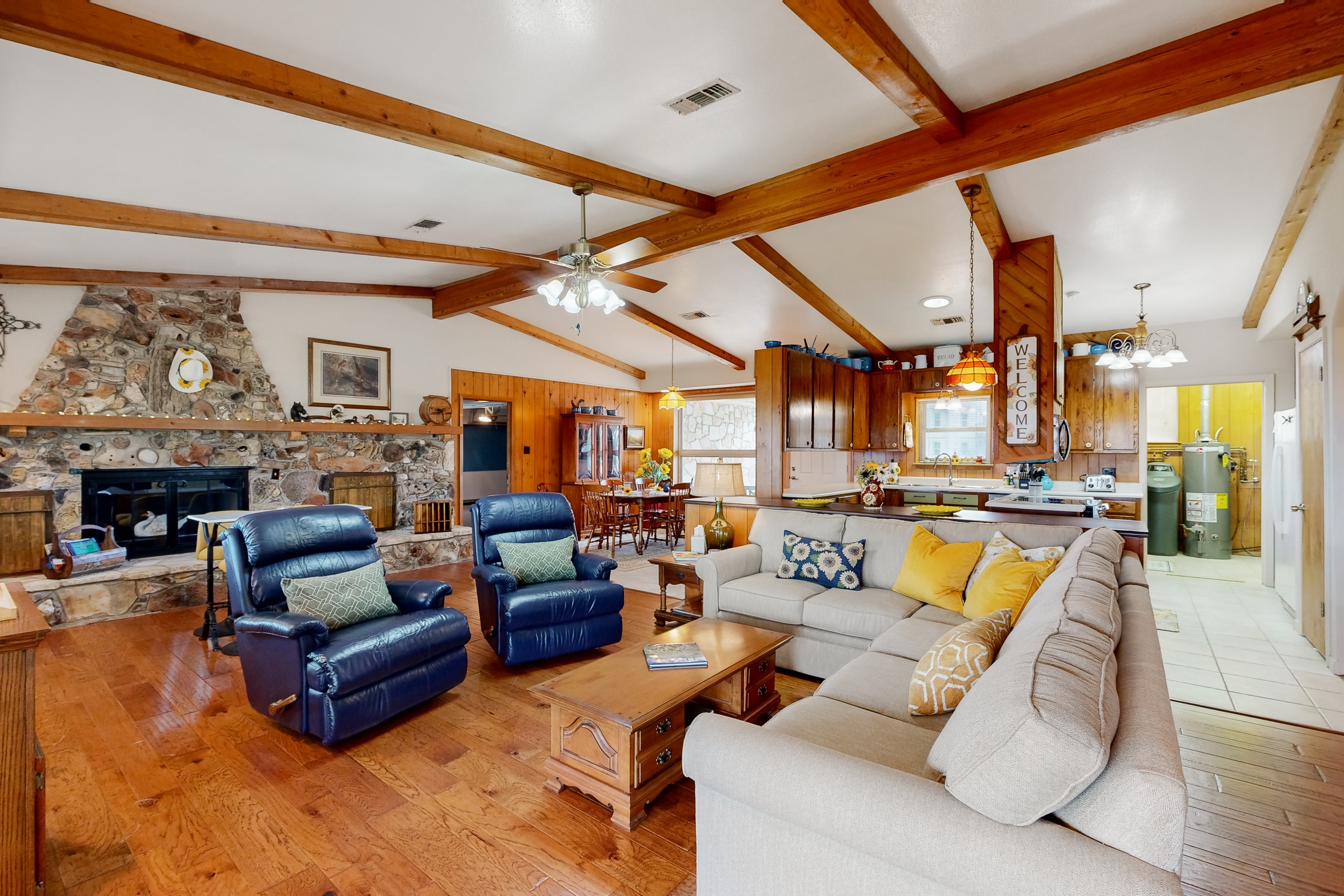 Sunny home with covered patio, grill, beautiful views, lawn, streaming, W/D, AC