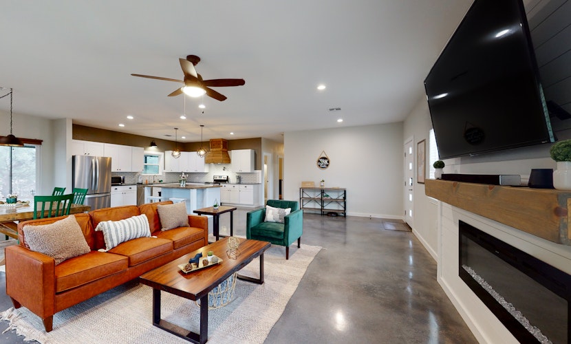 Secluded home with firepit, gas grill, central AC, game room, W/D