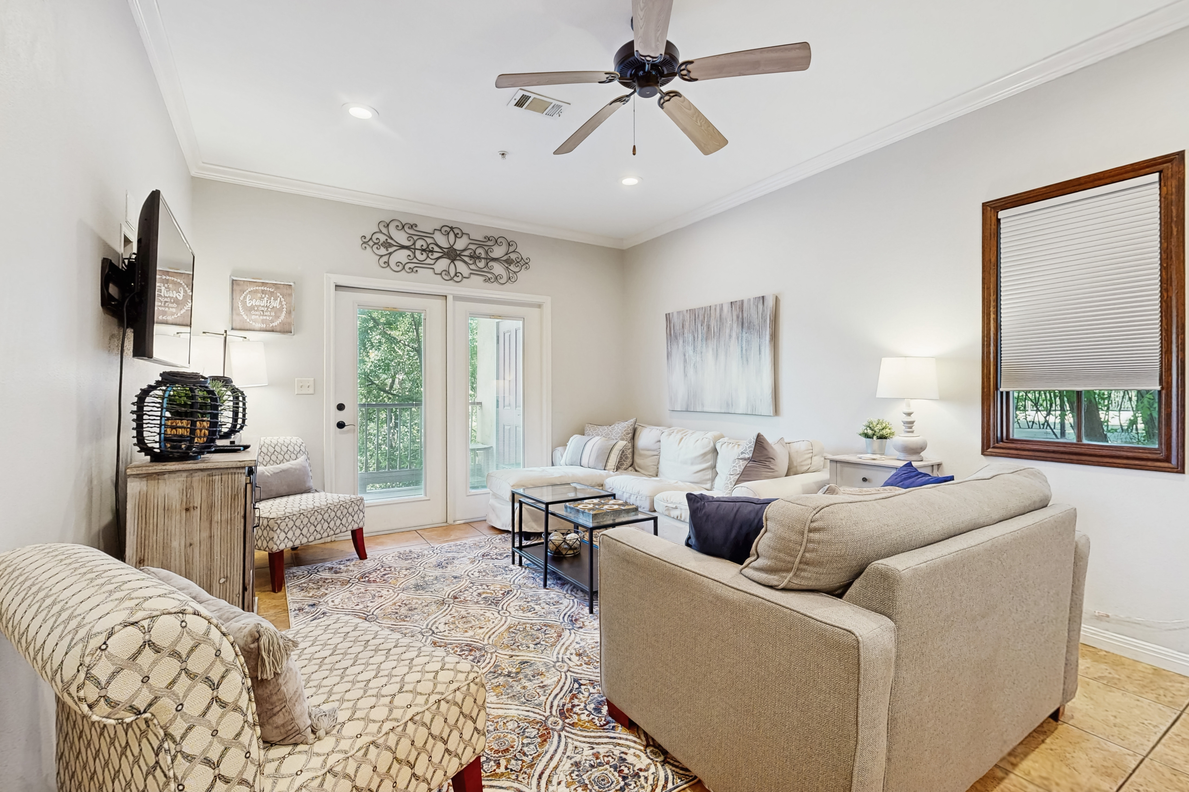 Gruene Envy - Unit 107 (The Village at Gruene)