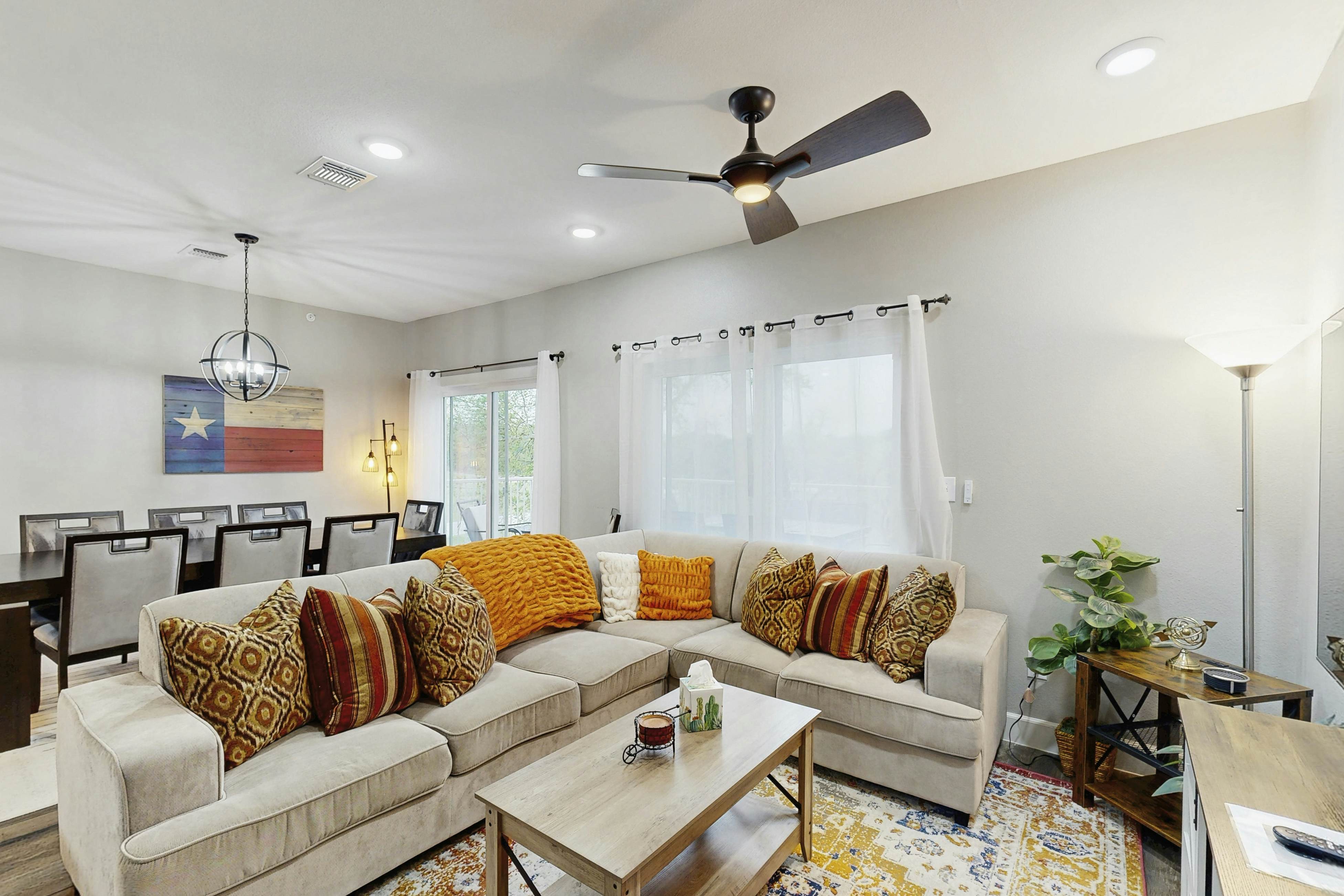 Gruene Luxury on the Guadalupe