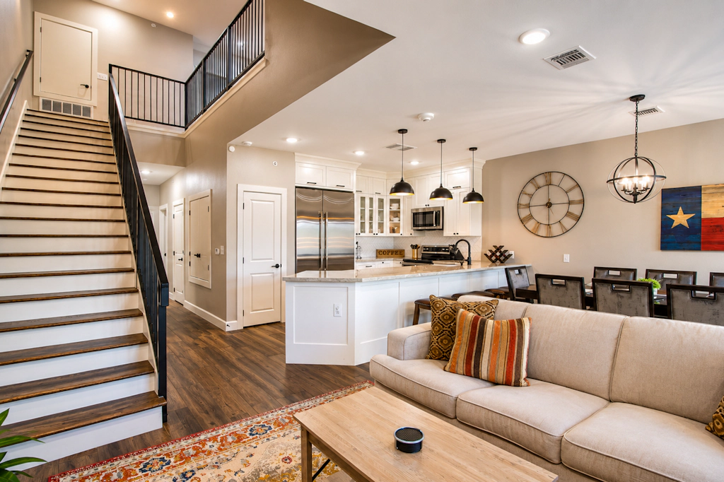 Gruene Luxury on the Guadalupe
