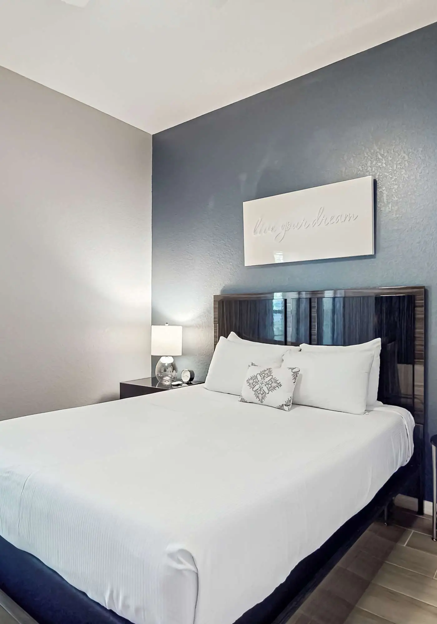 Exclusive 3BR villa: pools, near Disney magic