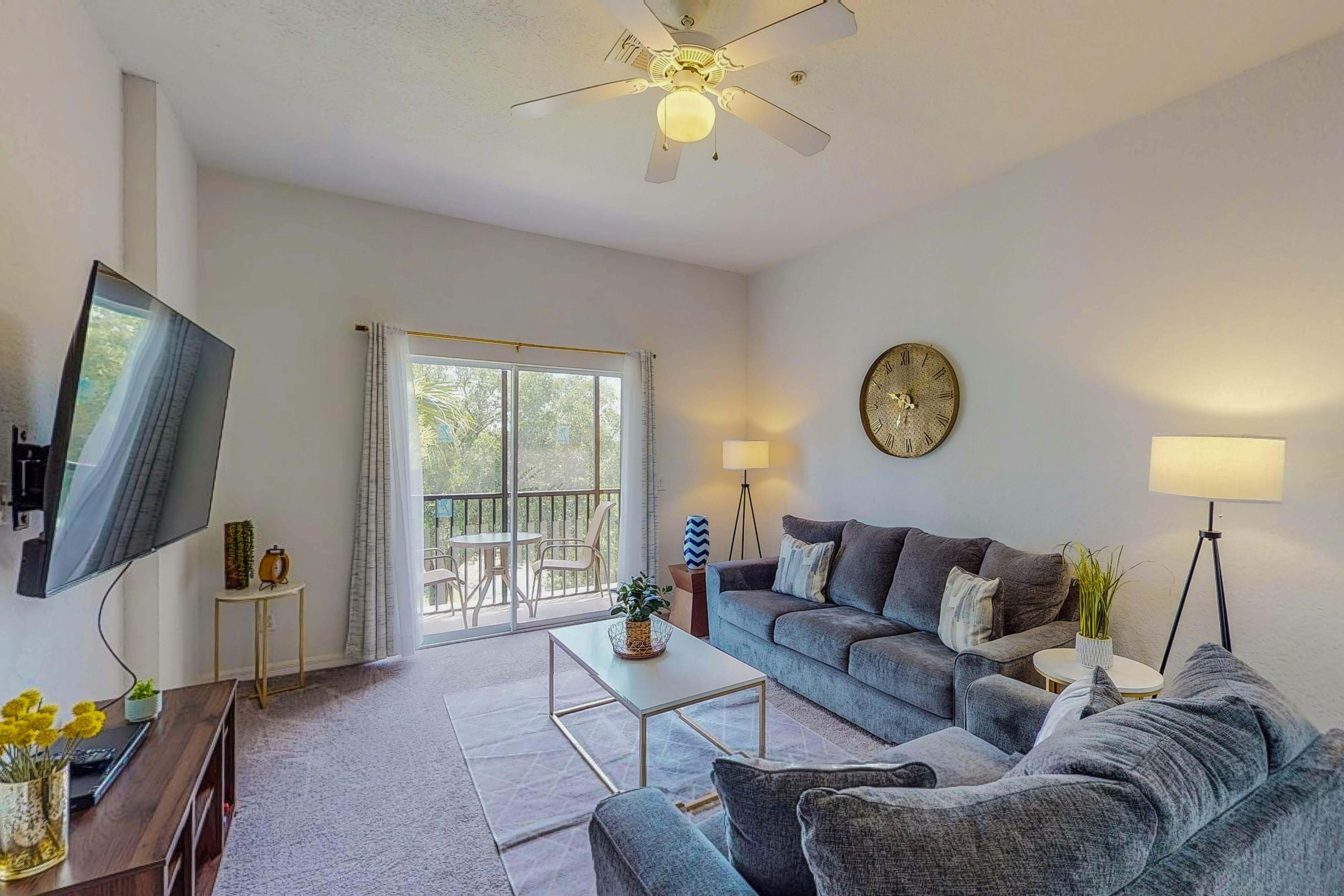 2nd-floor condo with balcony, sauna, basketball court, on-site restaurant & pool