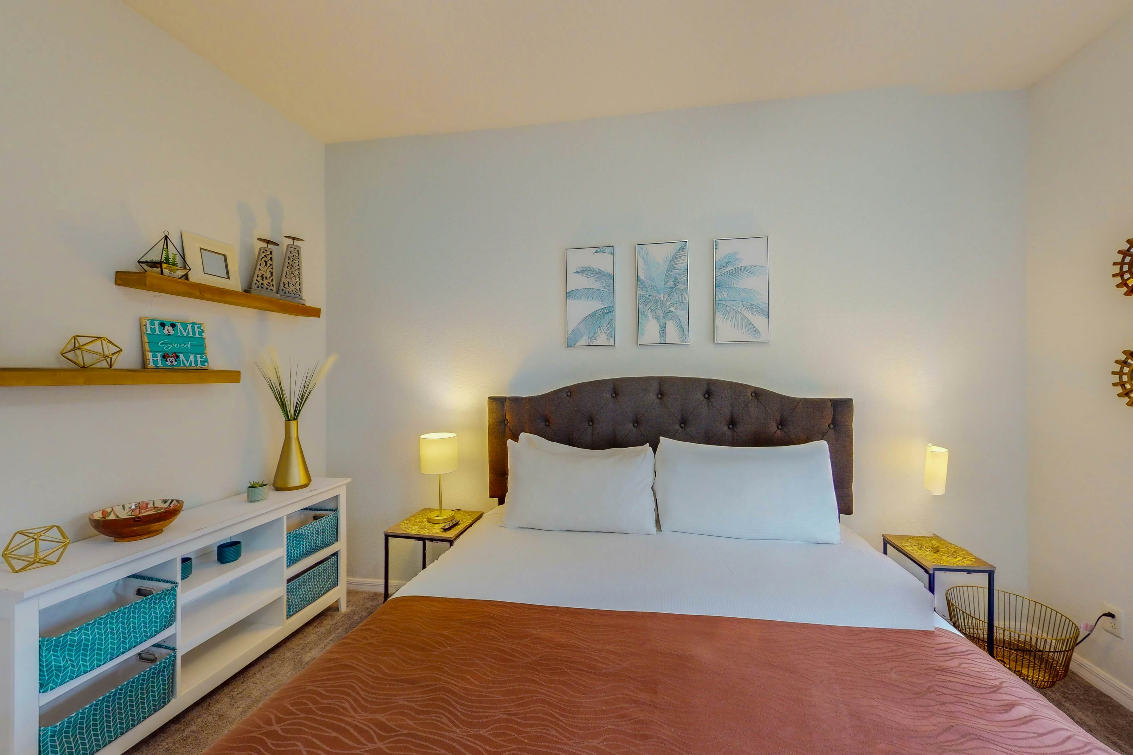 2nd-floor condo with balcony, sauna, basketball court, on-site restaurant & pool