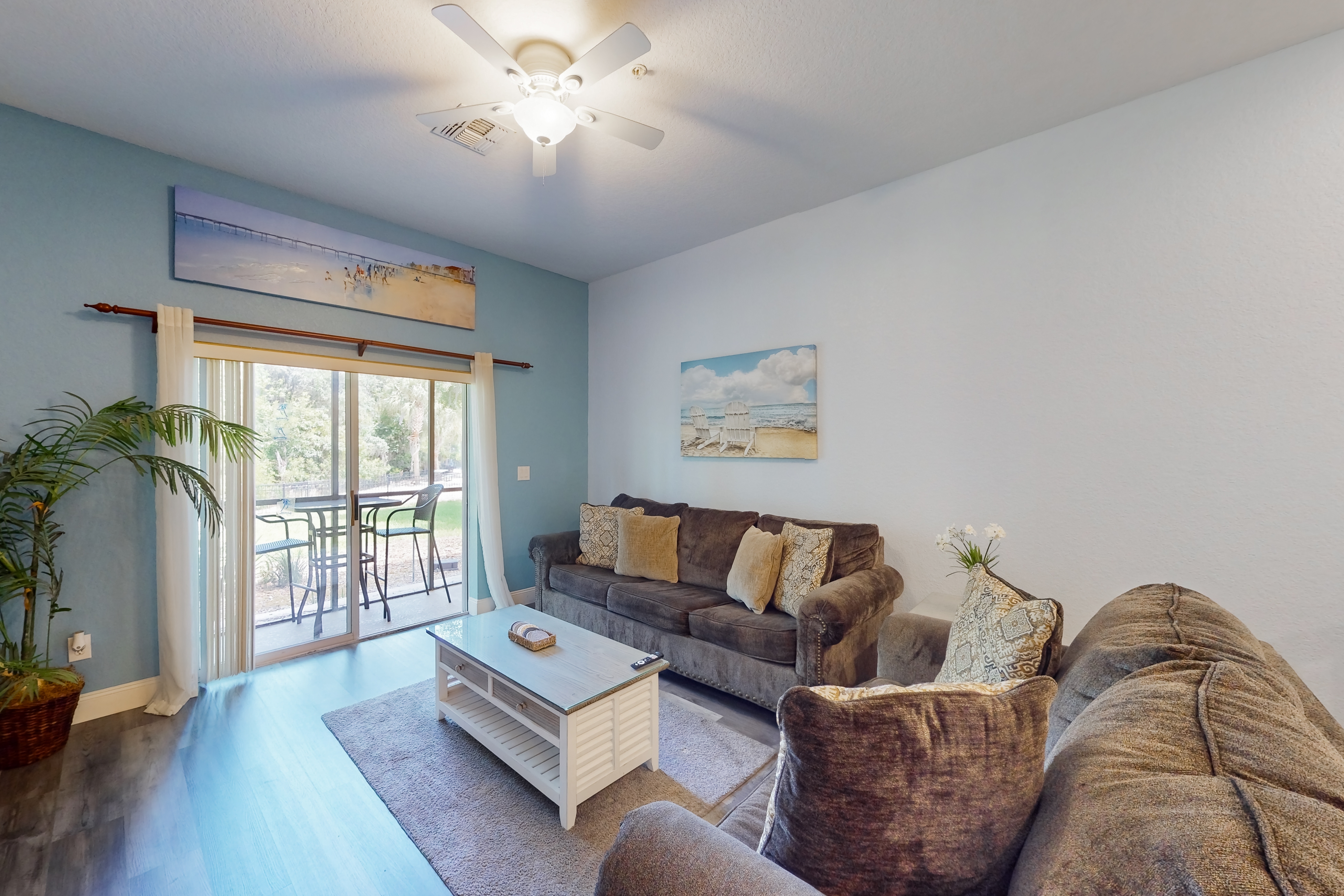 1st floor lake view condo with tennis, basketball court, pools, near theme parks