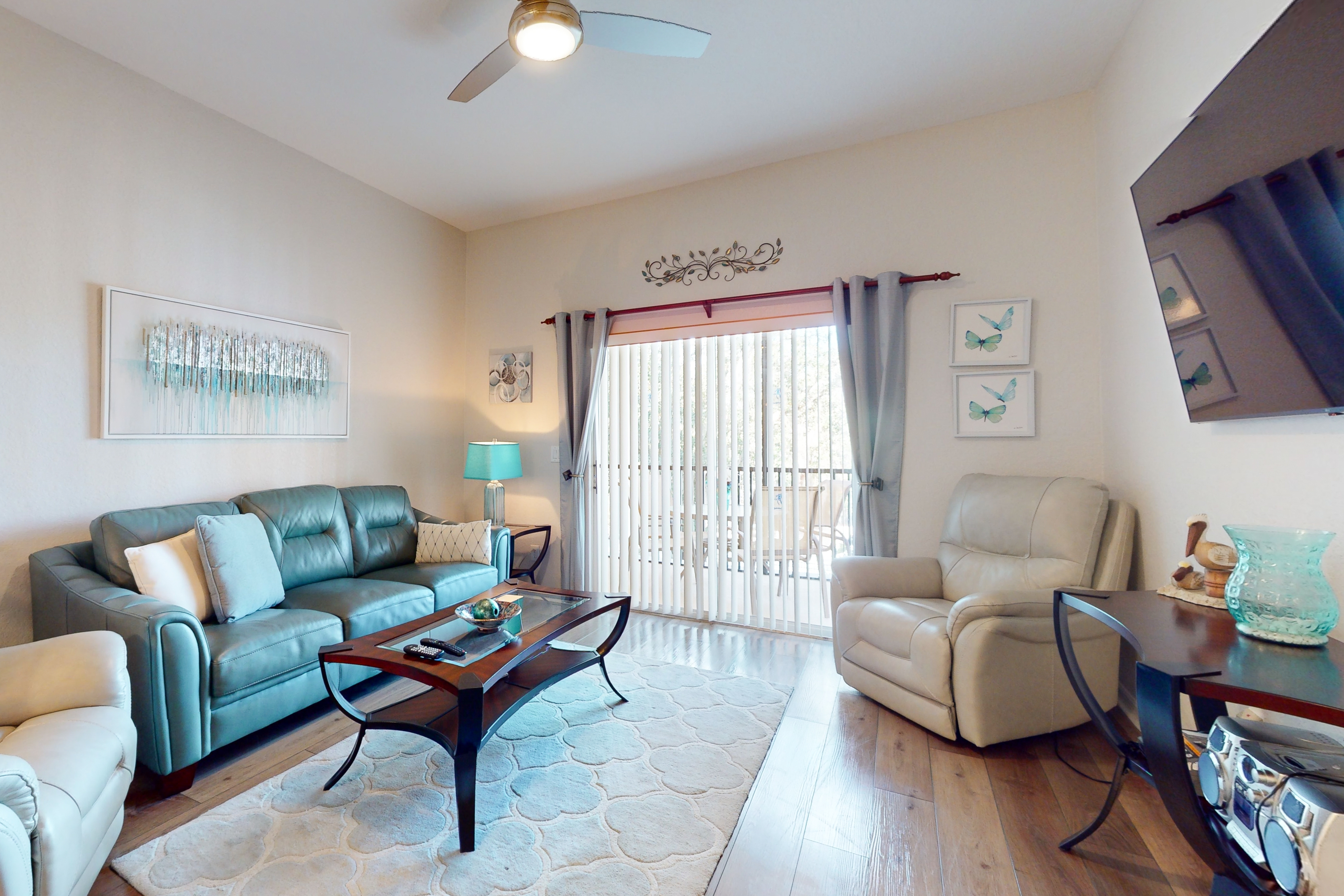 2nd-floor condo with premium location in fabulous Bahama Bay Resort, gym & sauna