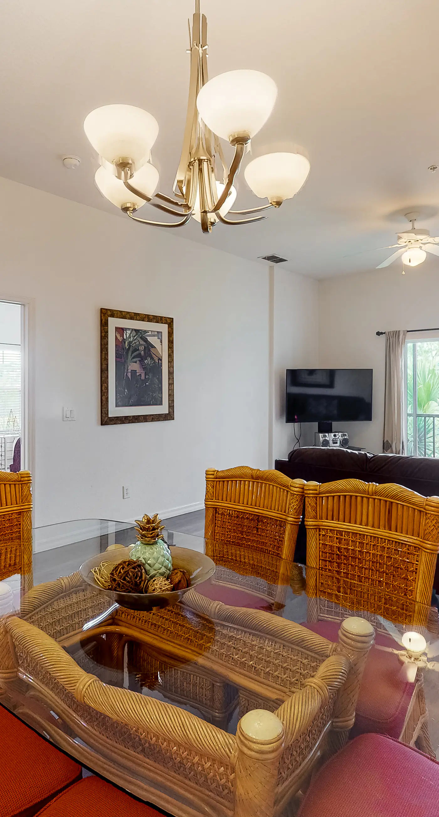 Exclusive lakeview condo, sleeps 8