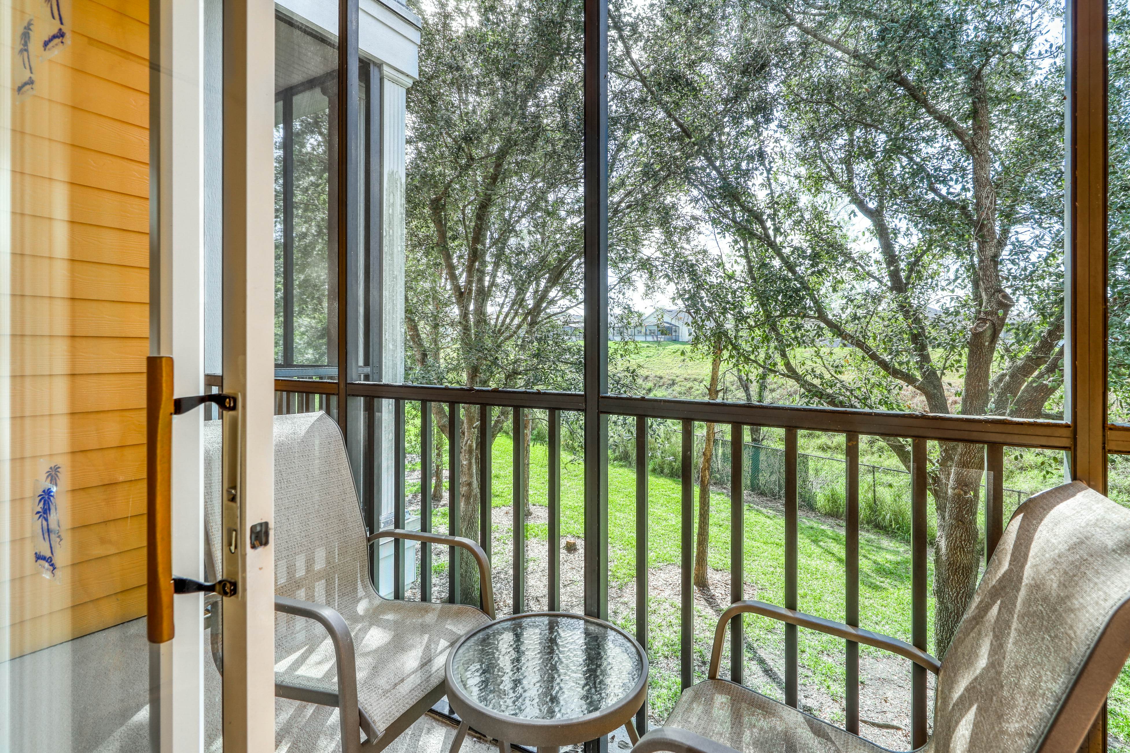 Ground-Floor Condo near Theme Parks w/Shared Pools, Hot Tub, Gym, Sport Courts