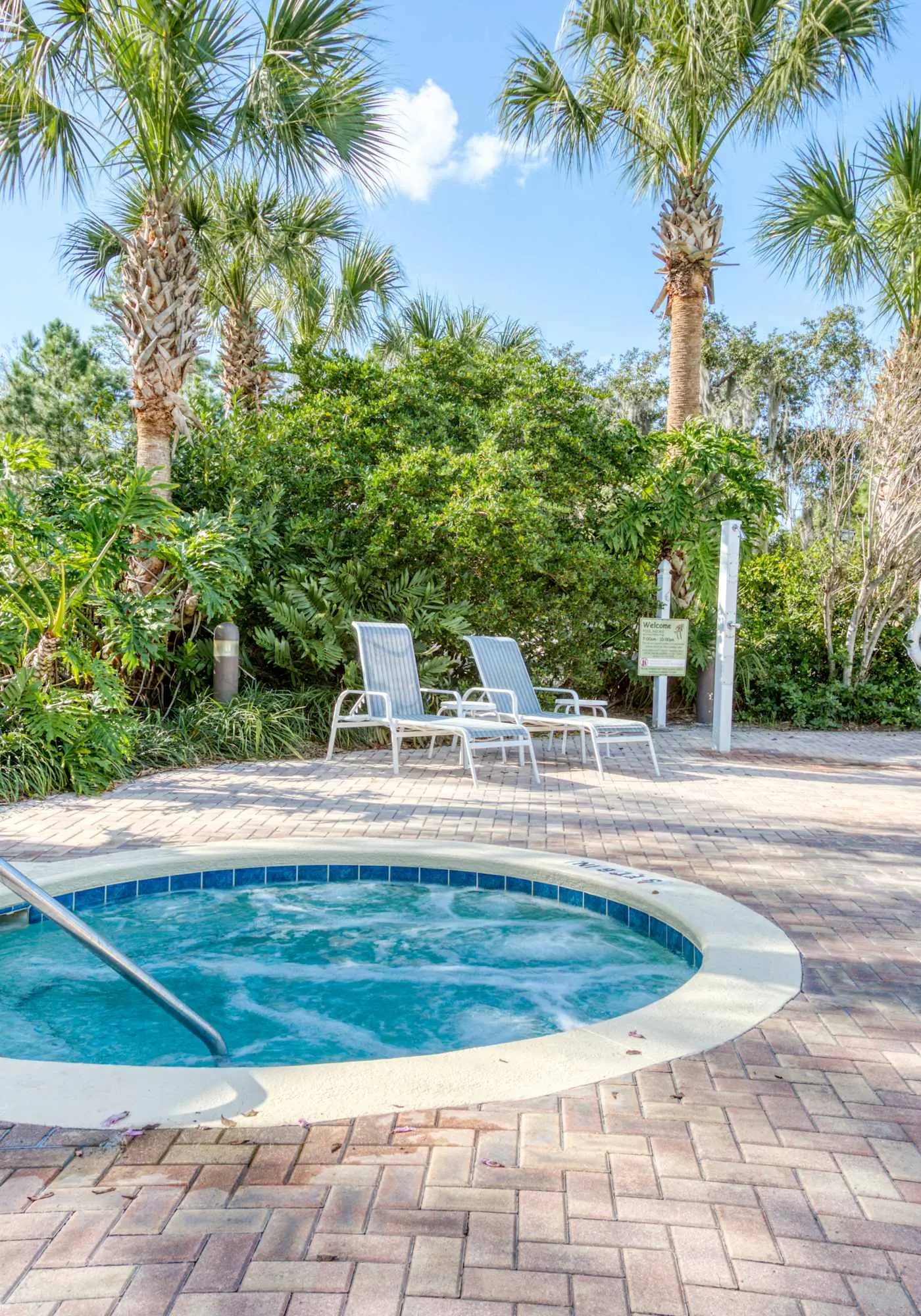 Ground-Floor Condo near Theme Parks w/Shared Pools, Hot Tub, Gym, Sport Courts