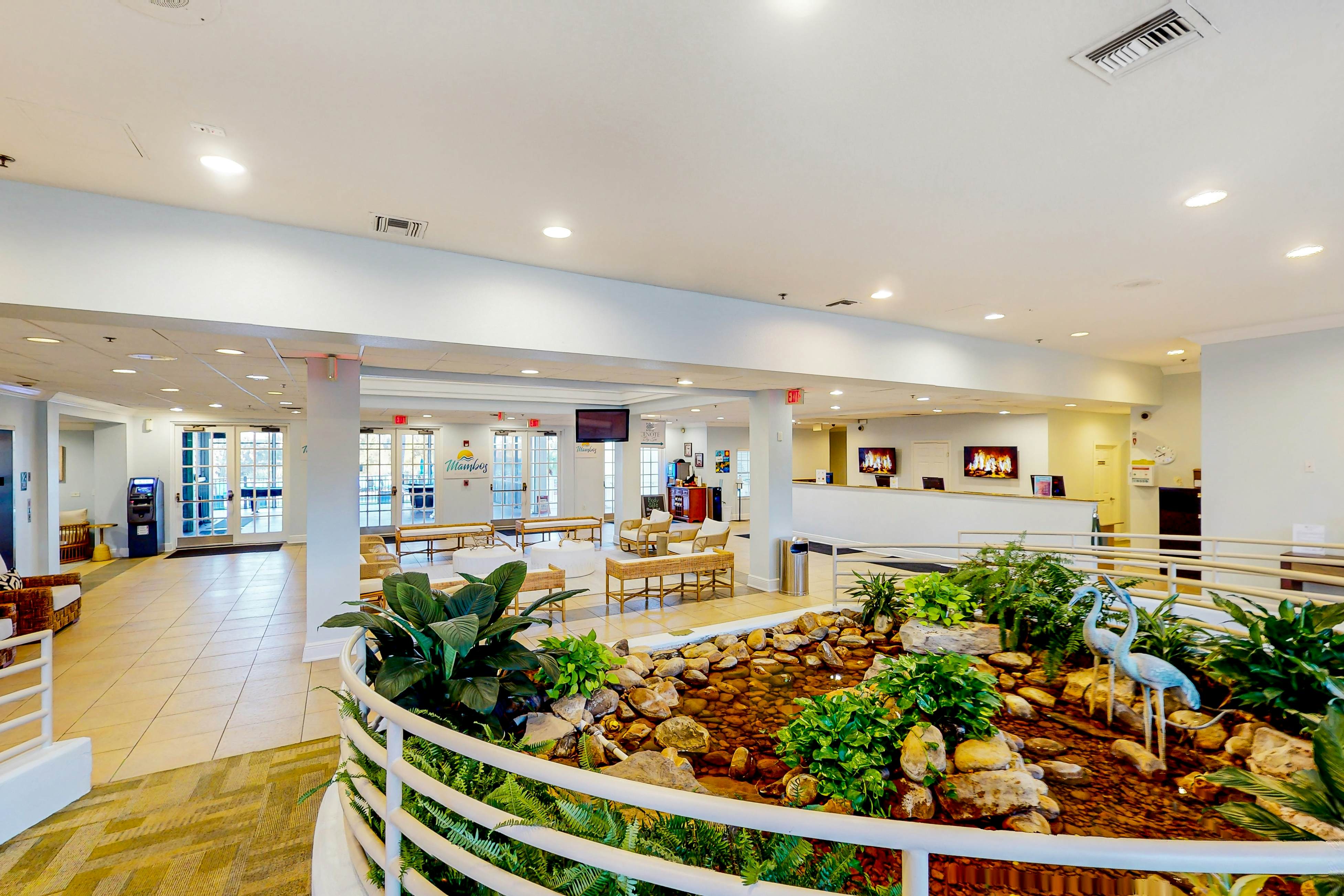 Resort Condo with Shared Pools, Hot Tub, Central AC, and High-Speed WiFi