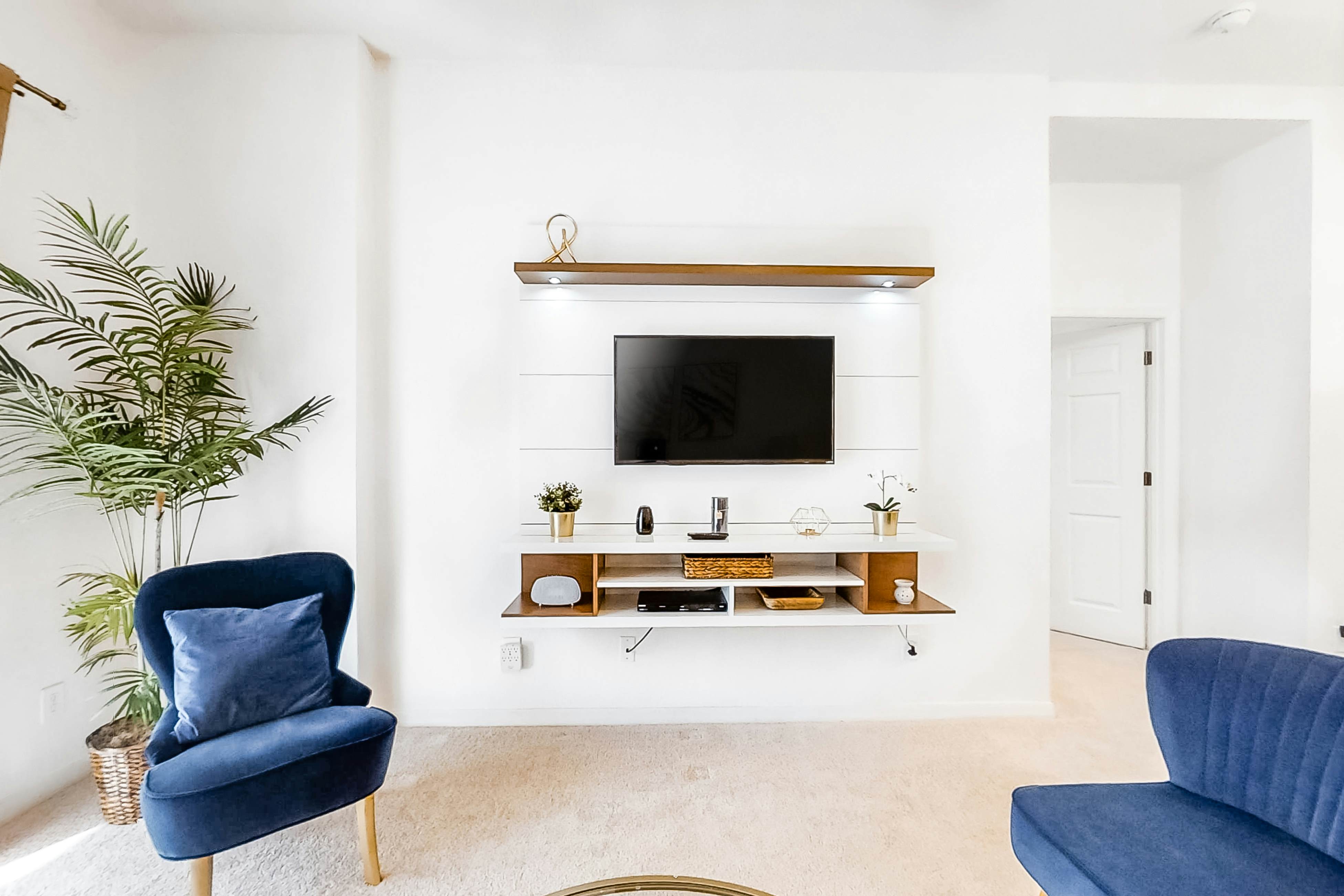 Resort Condo with Shared Pools, Hot Tub, Central AC, and High-Speed WiFi