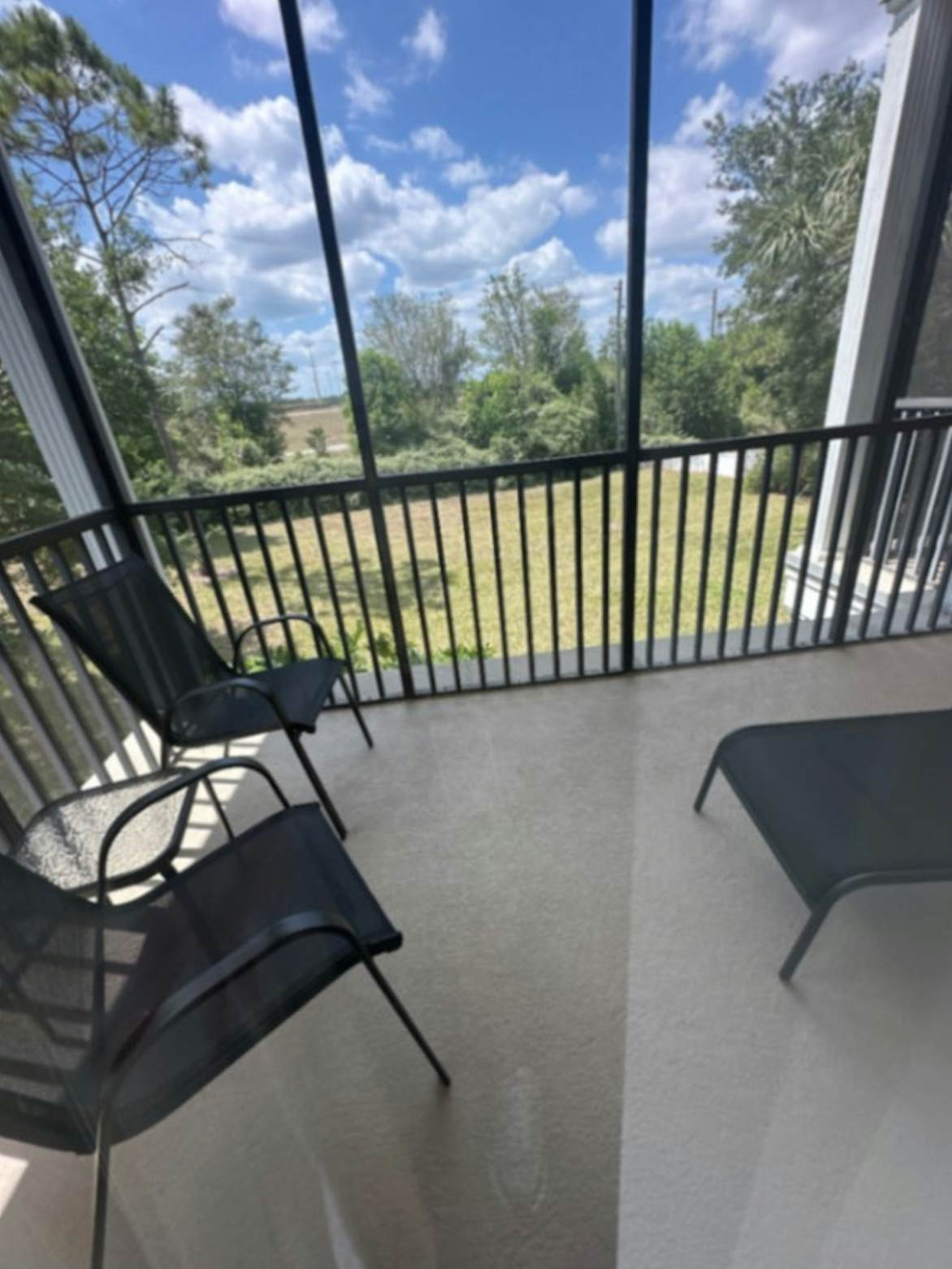 2nd-Floor Comfortable Condo w/ Shared Pools, Hot Tub, High-Speed WiFi, & A/C