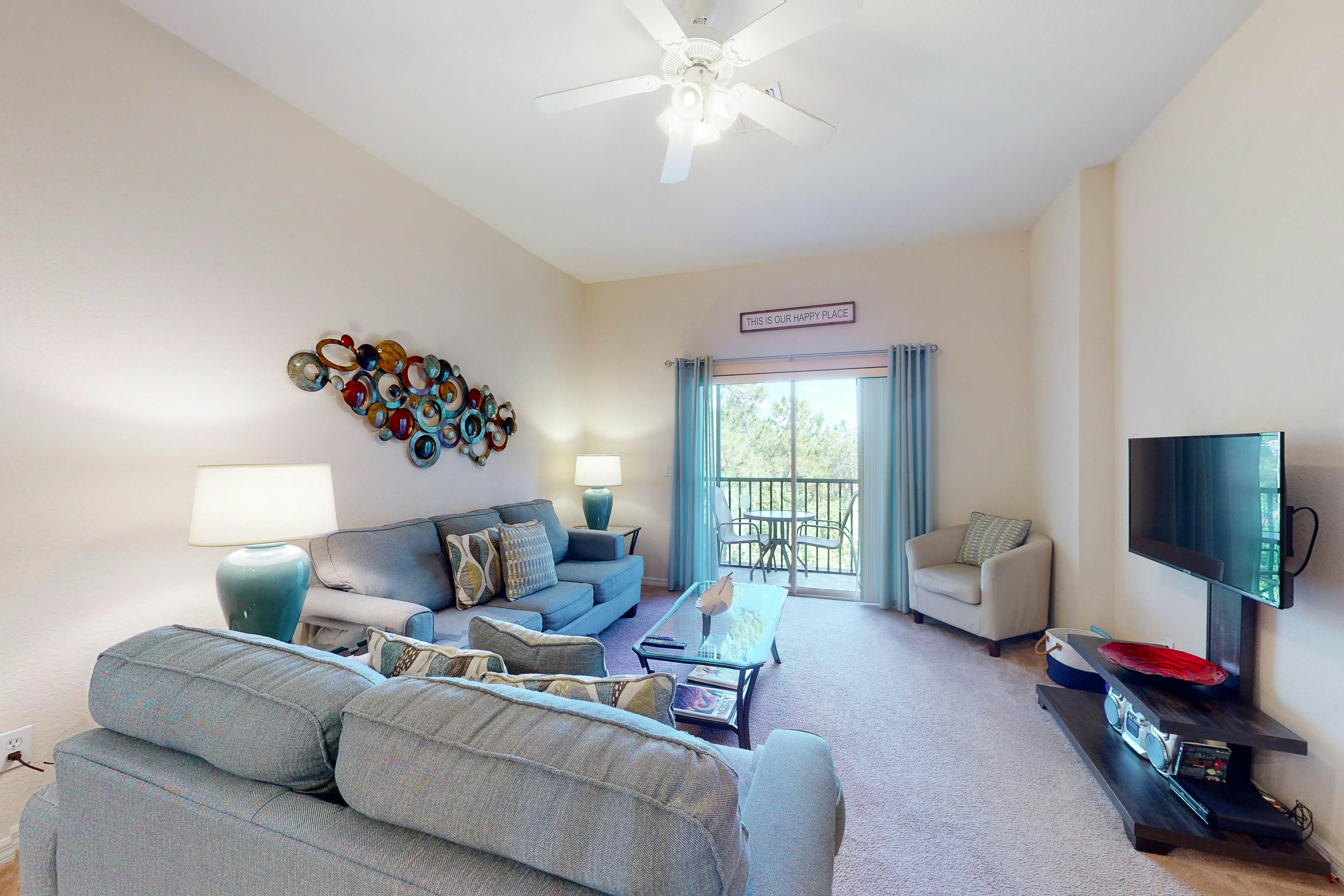 Bahama Bay Resort penthouse condo - lakefront, near Disney & other Orlando parks