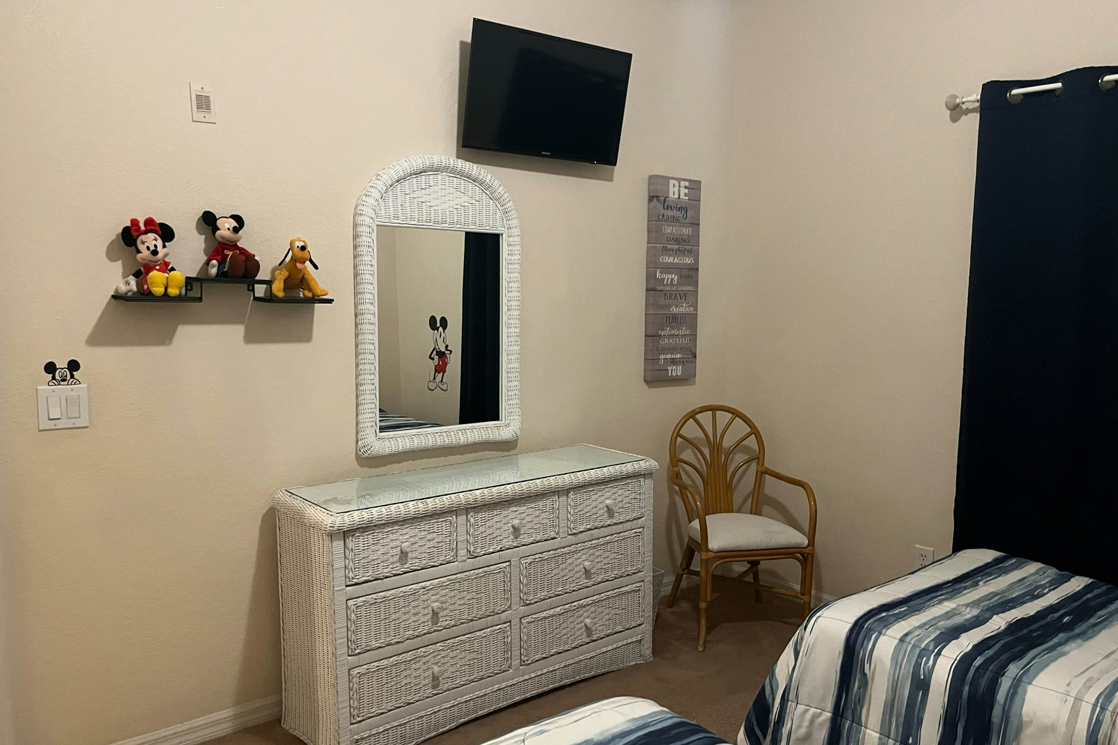 Bahama Bay Resort penthouse condo - lakefront, near Disney & other Orlando parks