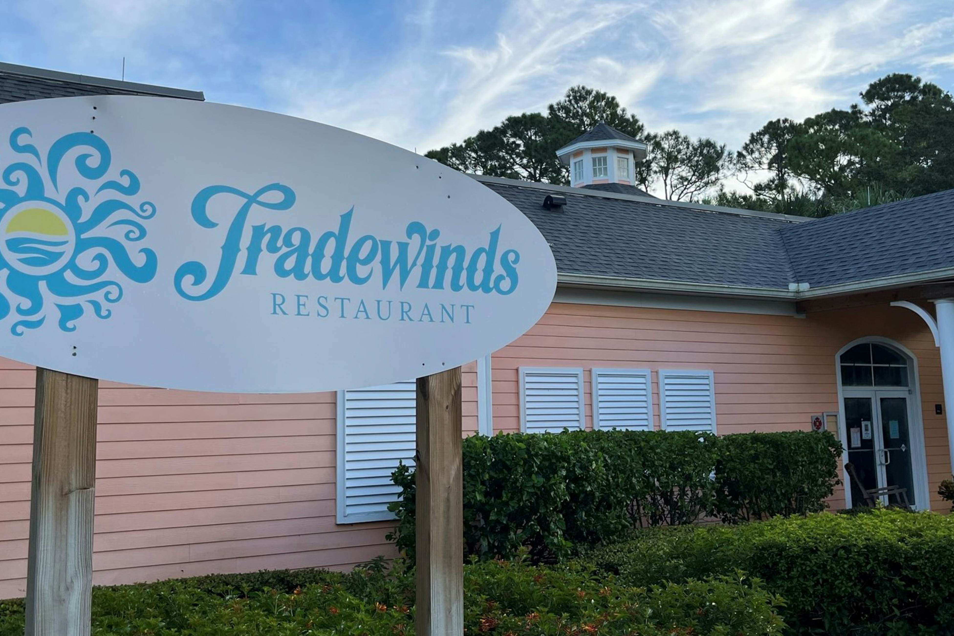 Bahama Bay Resort penthouse condo - lakefront, near Disney & other Orlando parks