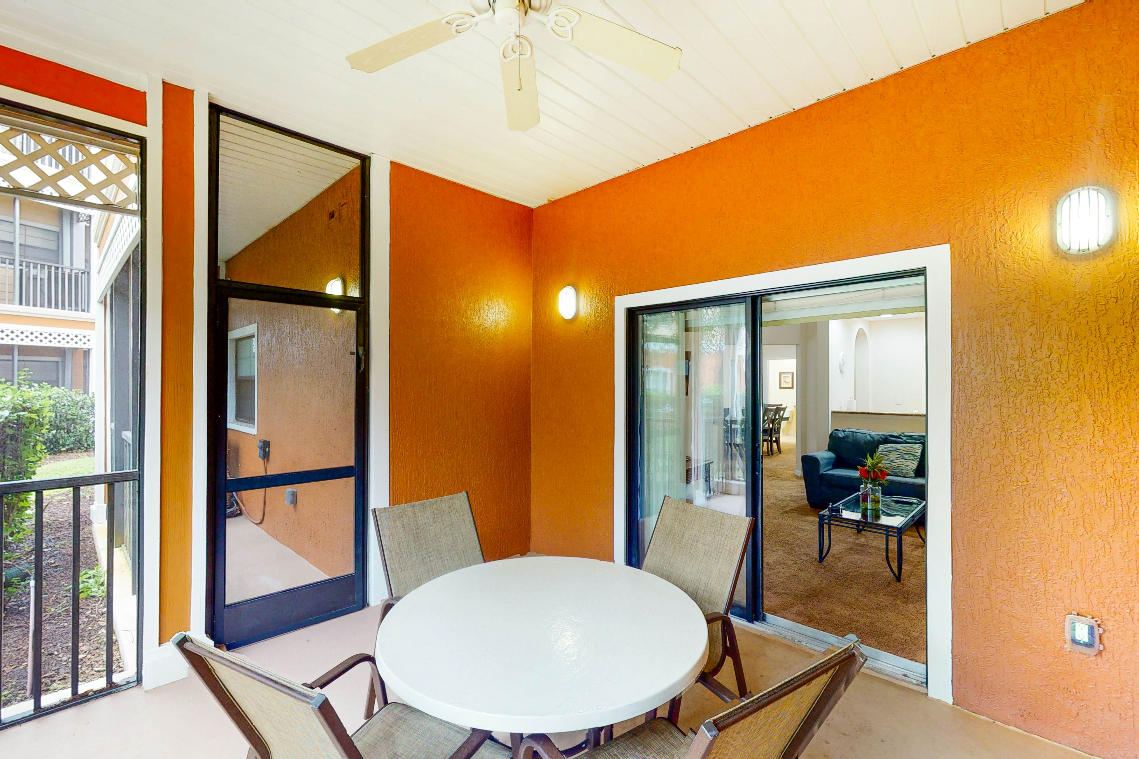 1st floor condo w/ sauna, shared pools, patio, limited-mobility access, gym