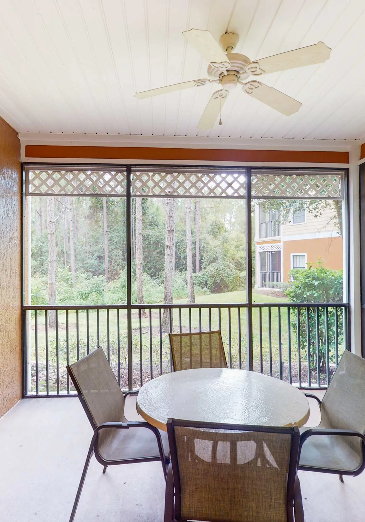 1st floor condo w/ sauna, shared pools, patio, limited-mobility access, gym