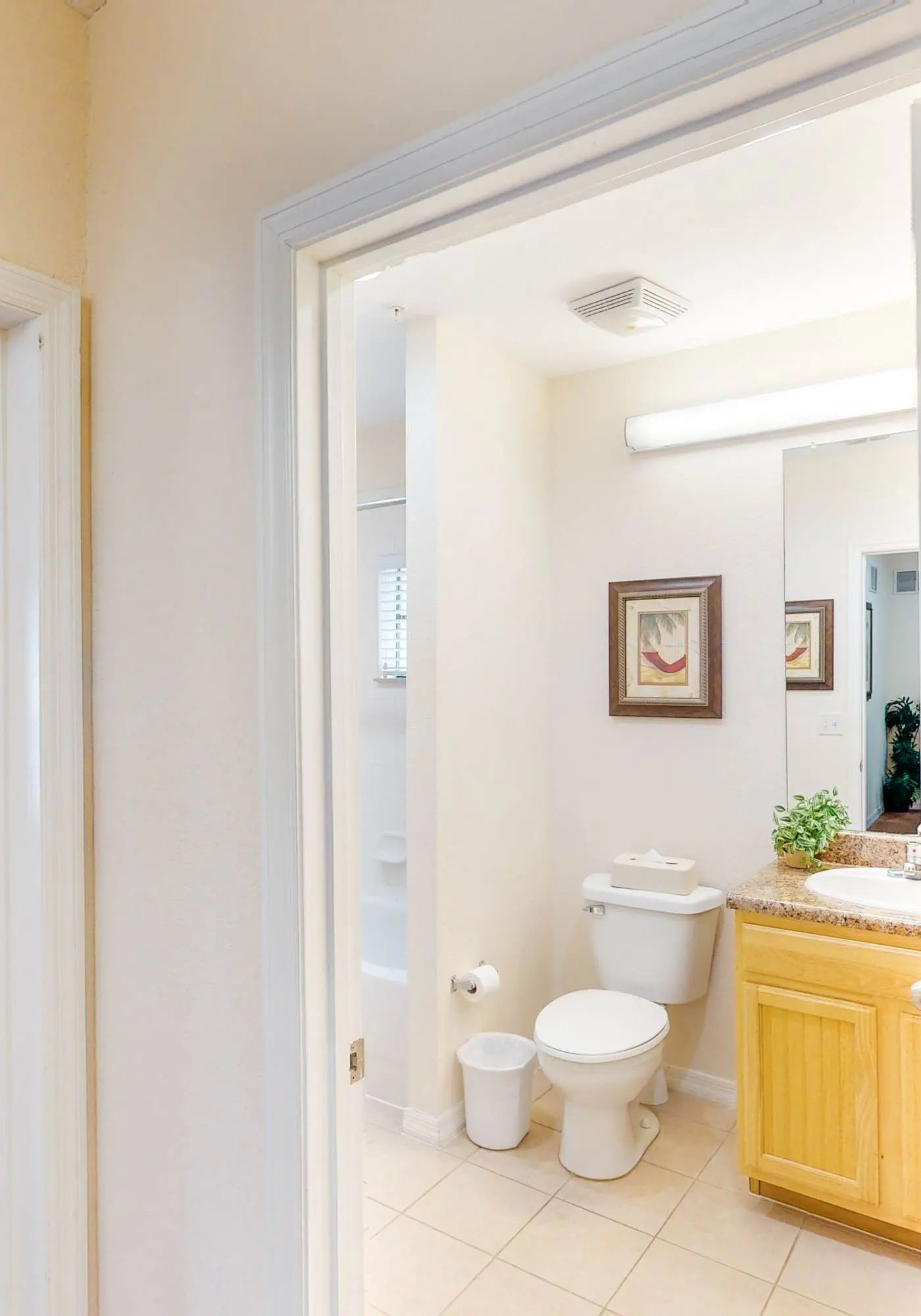 1st floor condo w/ sauna, shared pools, patio, limited-mobility access, gym