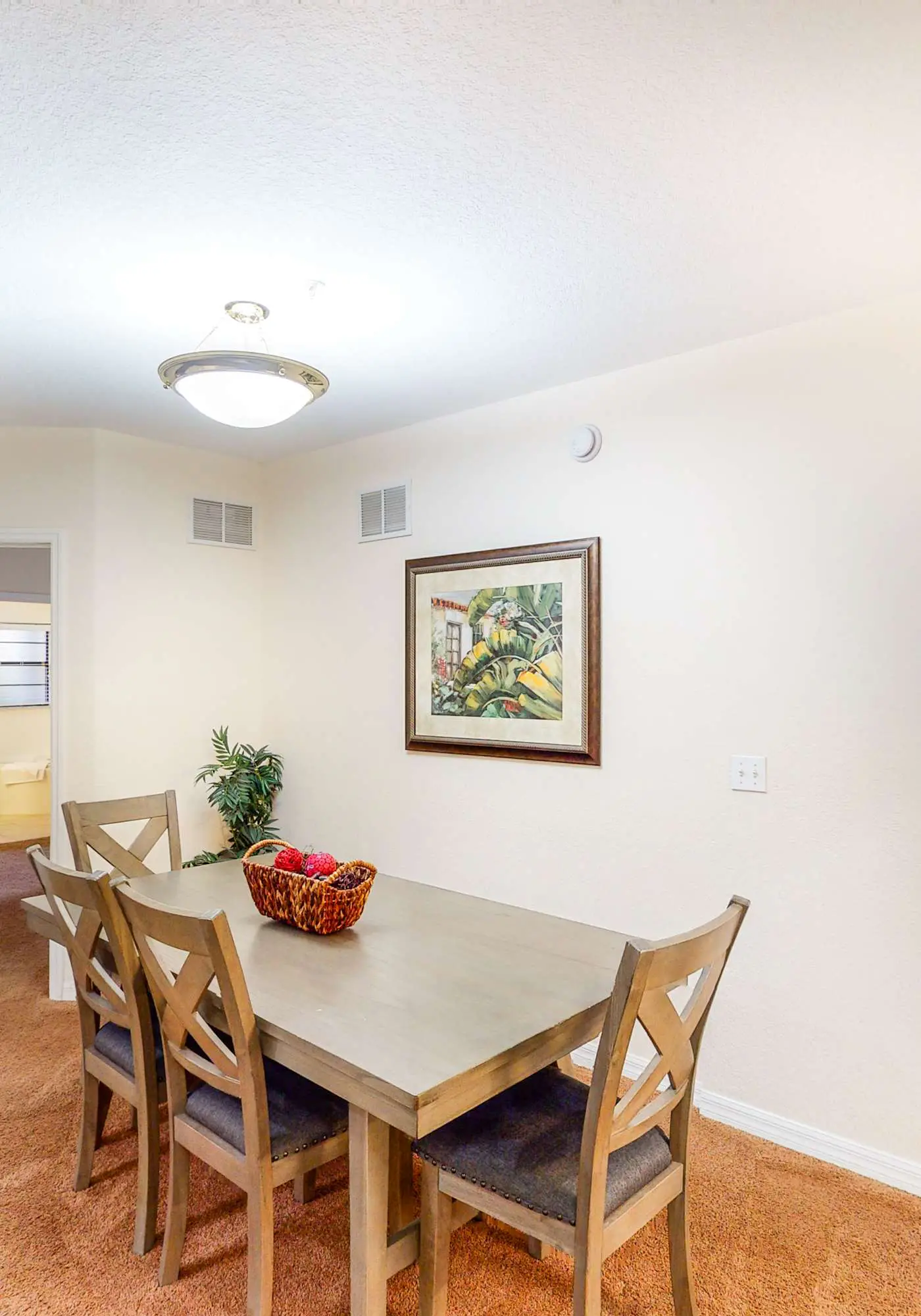 1st floor condo w/ sauna, shared pools, patio, limited-mobility access, gym