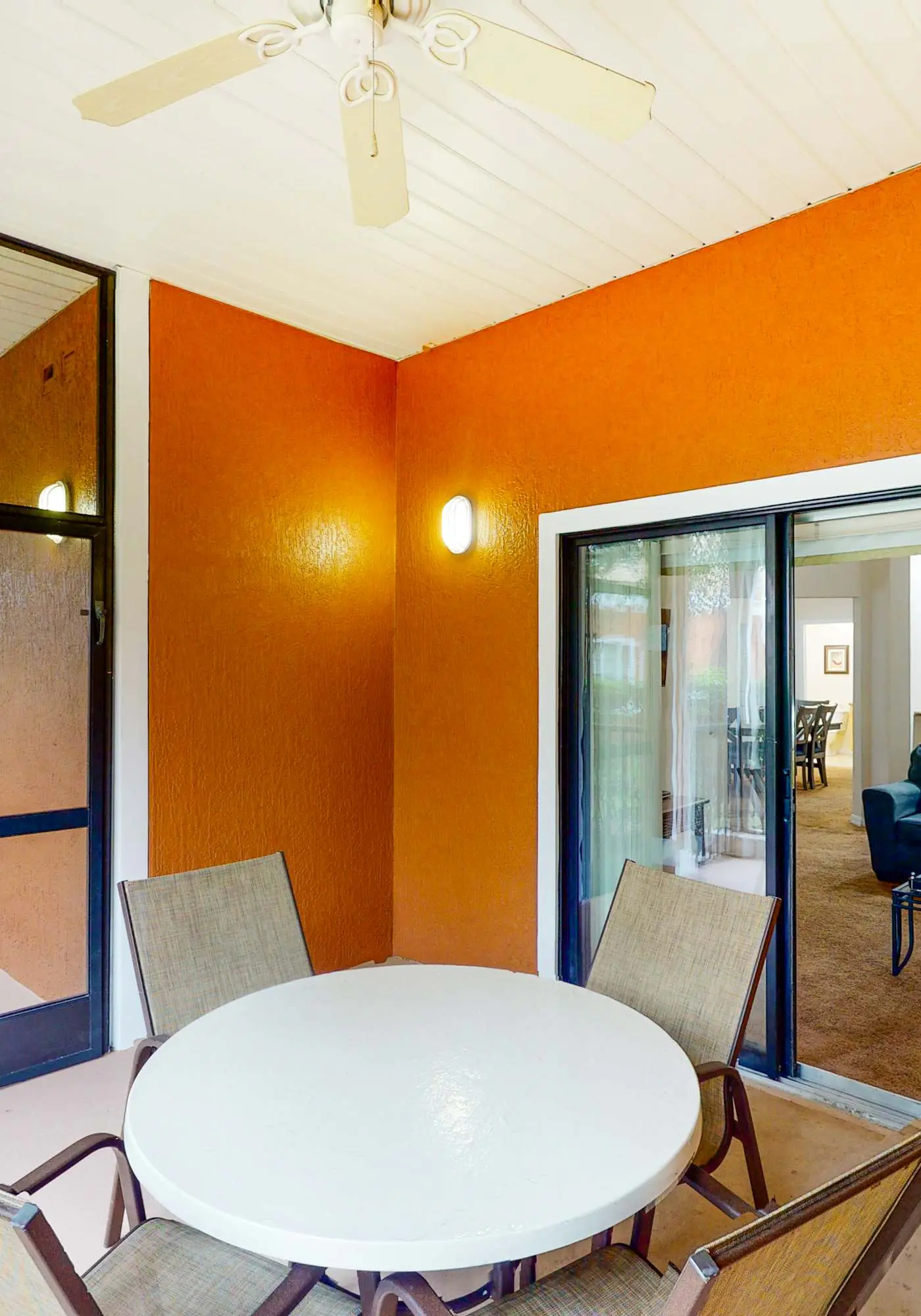 1st floor condo w/ sauna, shared pools, patio, limited-mobility access, gym
