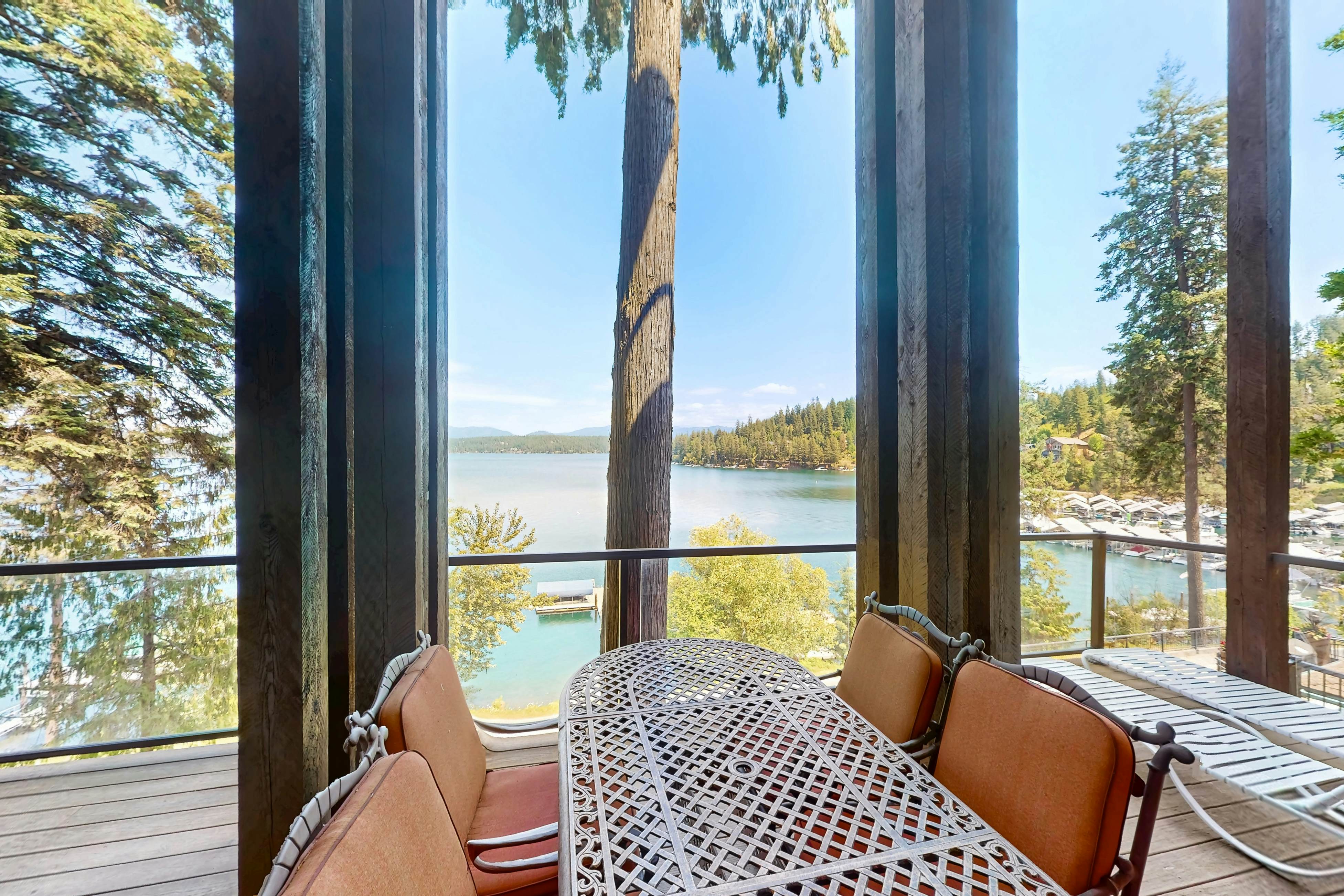 DeJa View - Upper Unit