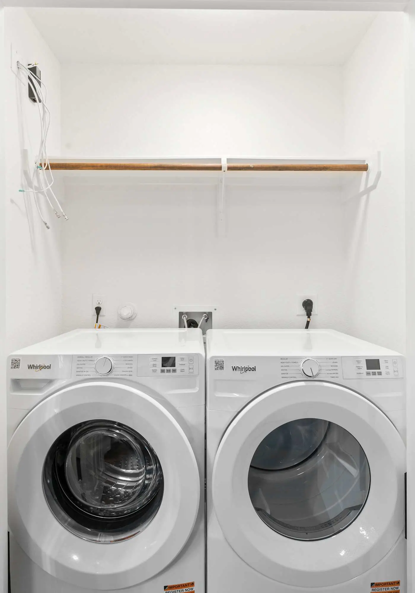 NRG MedCenter 2BD/2.5BA w FencedYard & WasherDryer