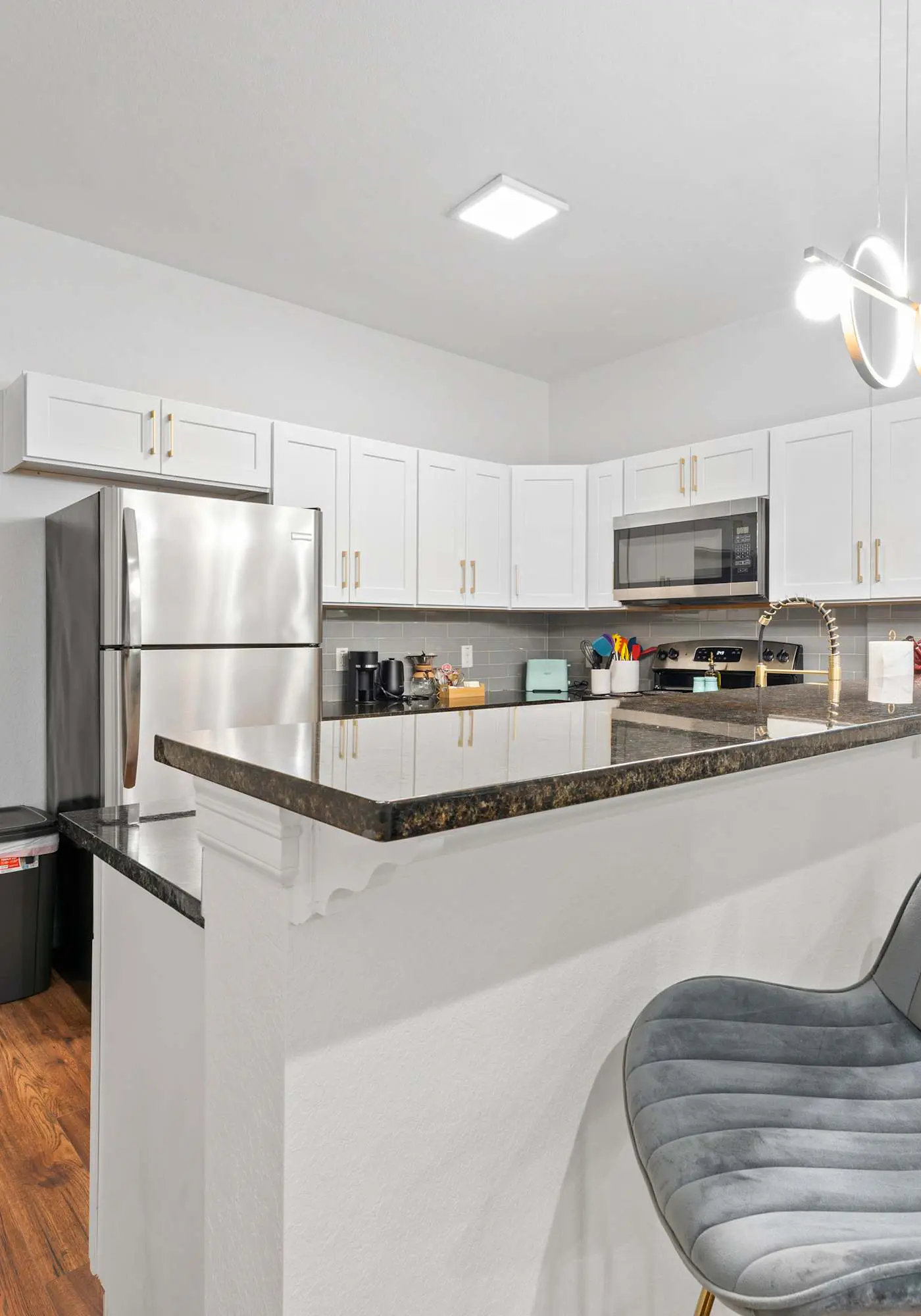 NRG MedCenter 2BD/2.5BA w FencedYard & King Bed